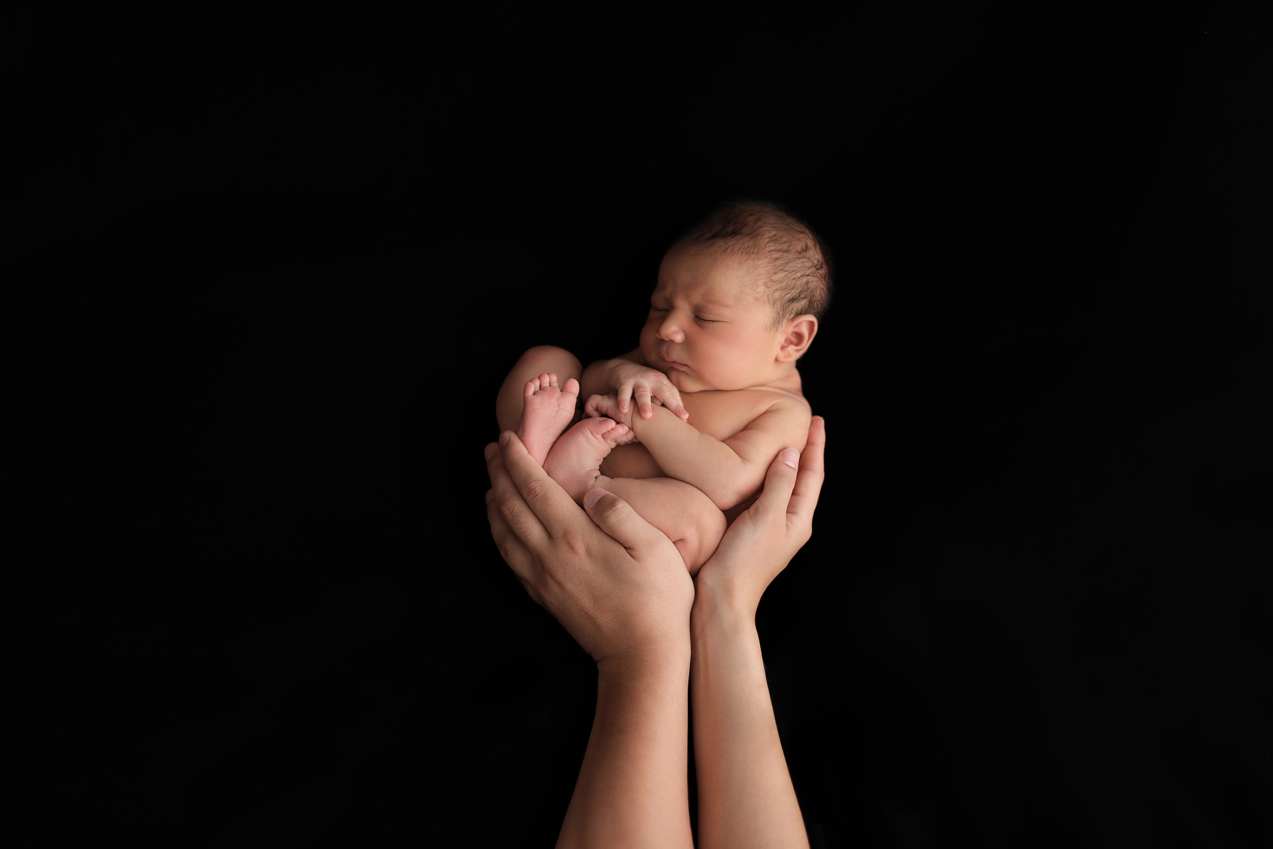 PH @anna_molodykh_newborn.almaty. Retoucher Aleksmokh