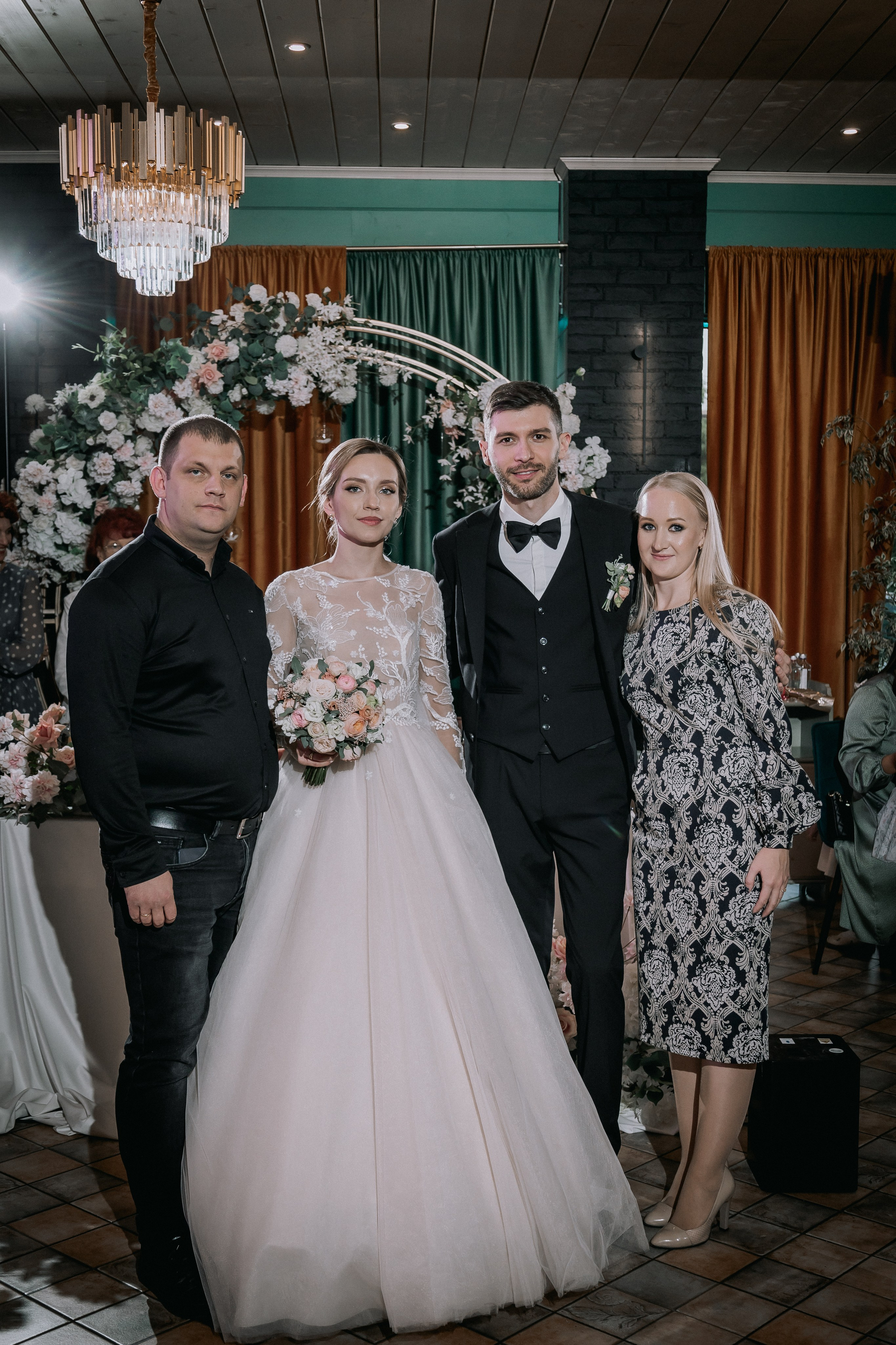 Свадебный день. Дарья и Джем. Свадебная фотография. Арина Рубах