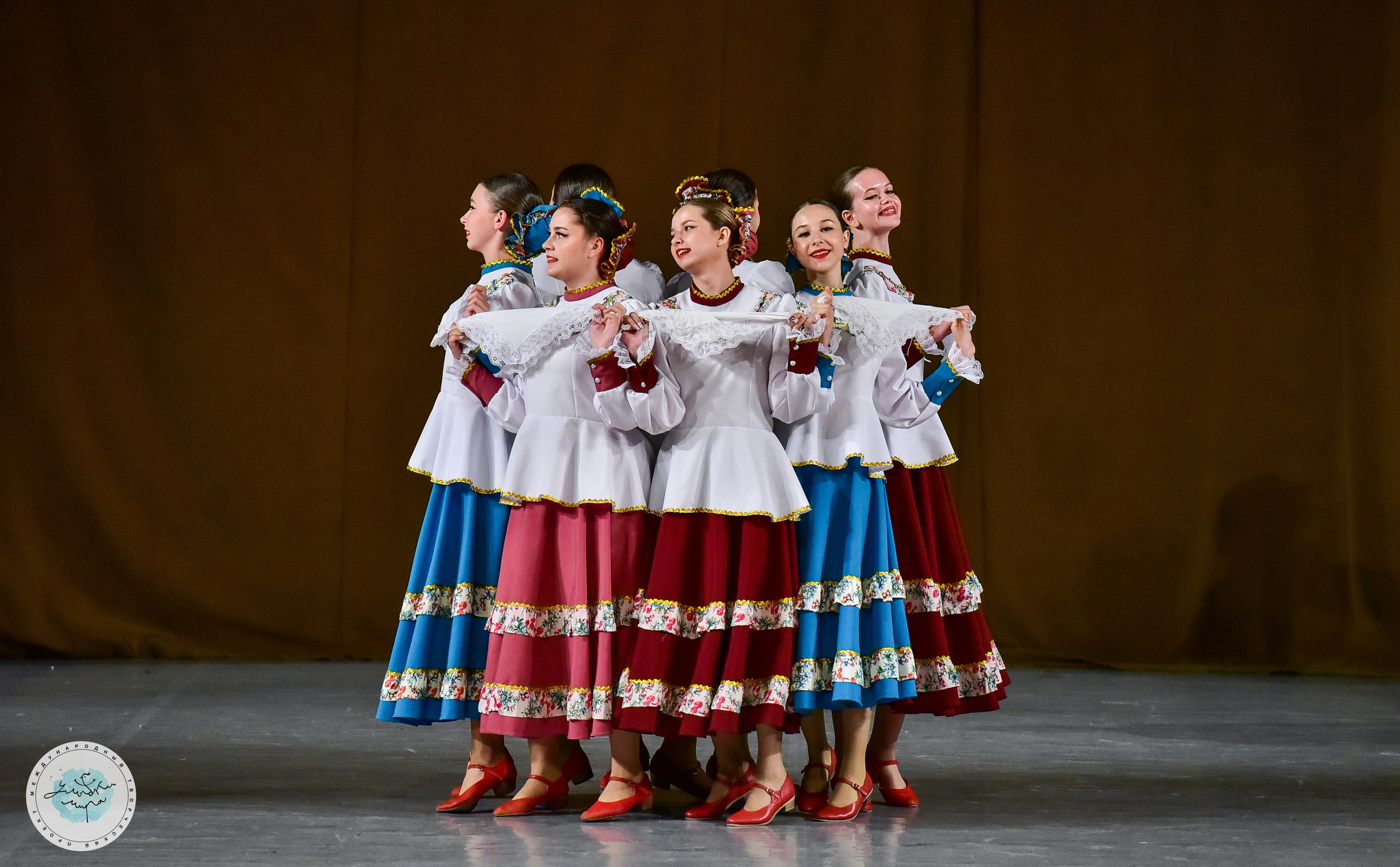 04.07.2024 Финал Международного творческого проекта «Улыбки Мира» г. СПБ. Медиастудия Фото Концепт