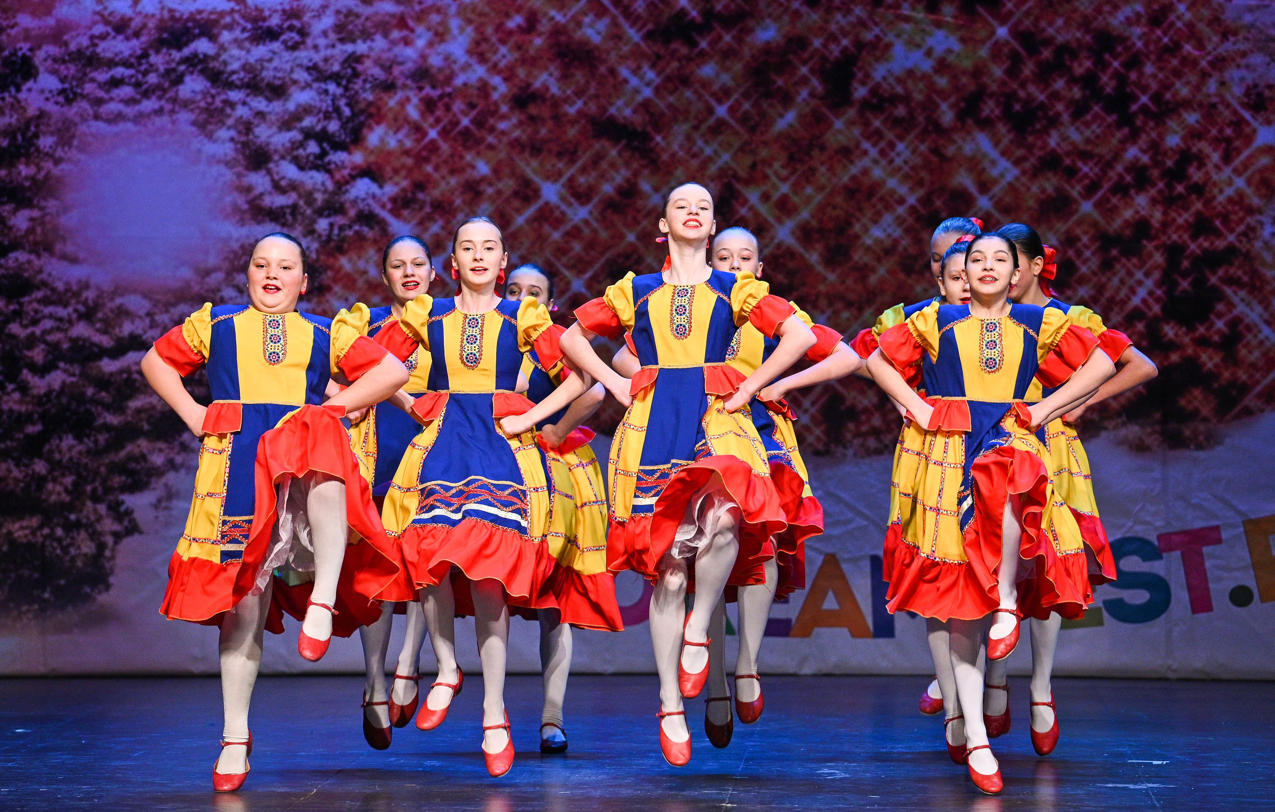 14.11.2024 «Новогодний Звездопад Талантов» Фестивальное движение «Шаг к мечте» г. Москва. Медиастудия Фото Концепт