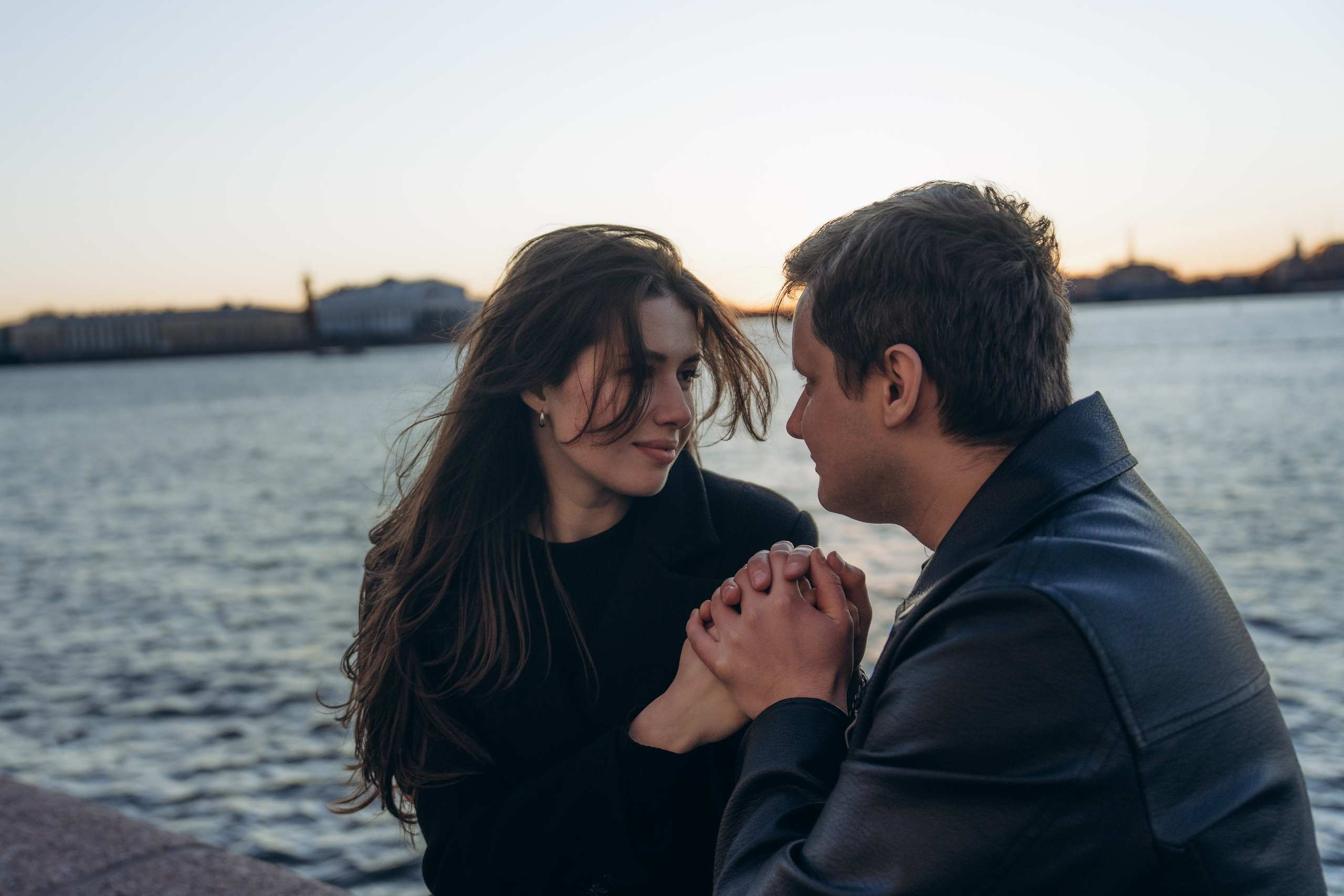 Лавстори прогулка в Санкт-Петербурге. Свадебный фотограф в Москве Анна Полушина