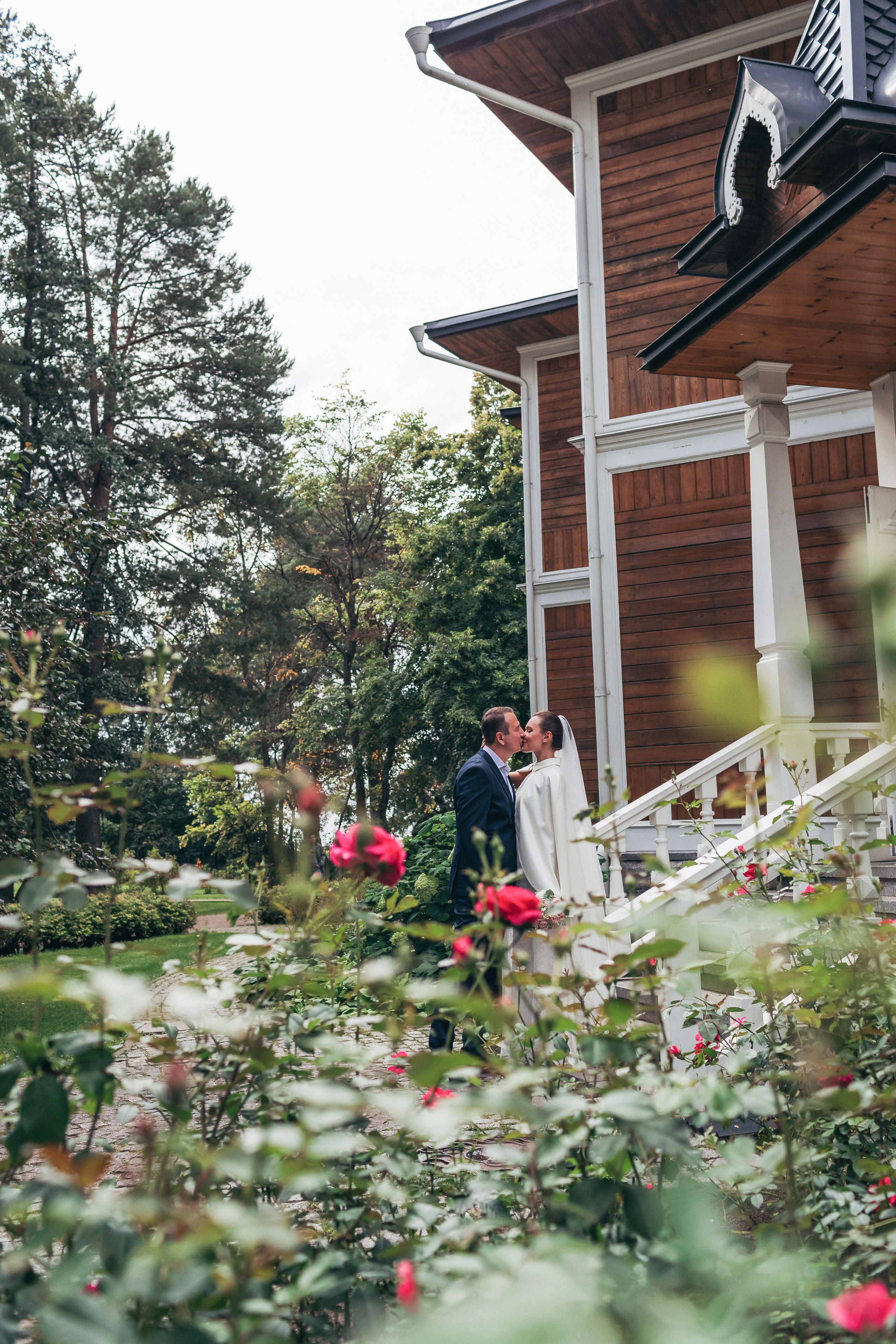 Кирилл и Олеся (Санкт-Петербург, Россия). Destination wedding photographer Peter Letu