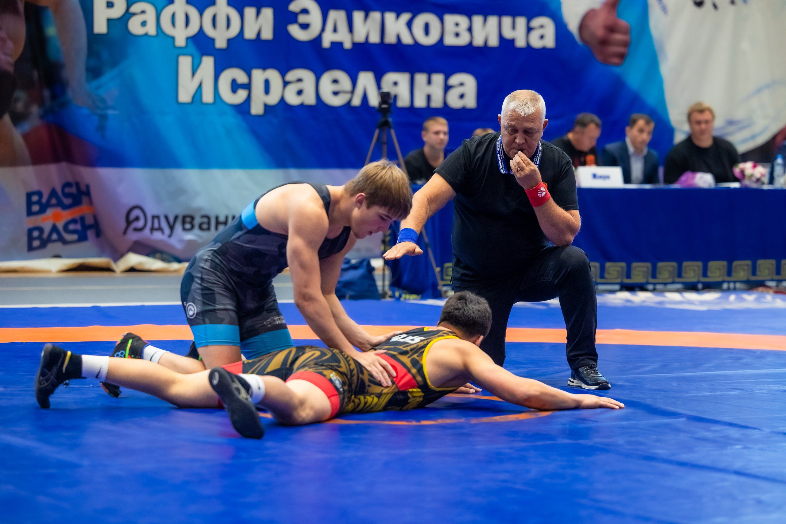 IX чемпионат Алтайского края по греко-римской борьбе. Репортажный фотограф в Барнауле Владимир Игнатов