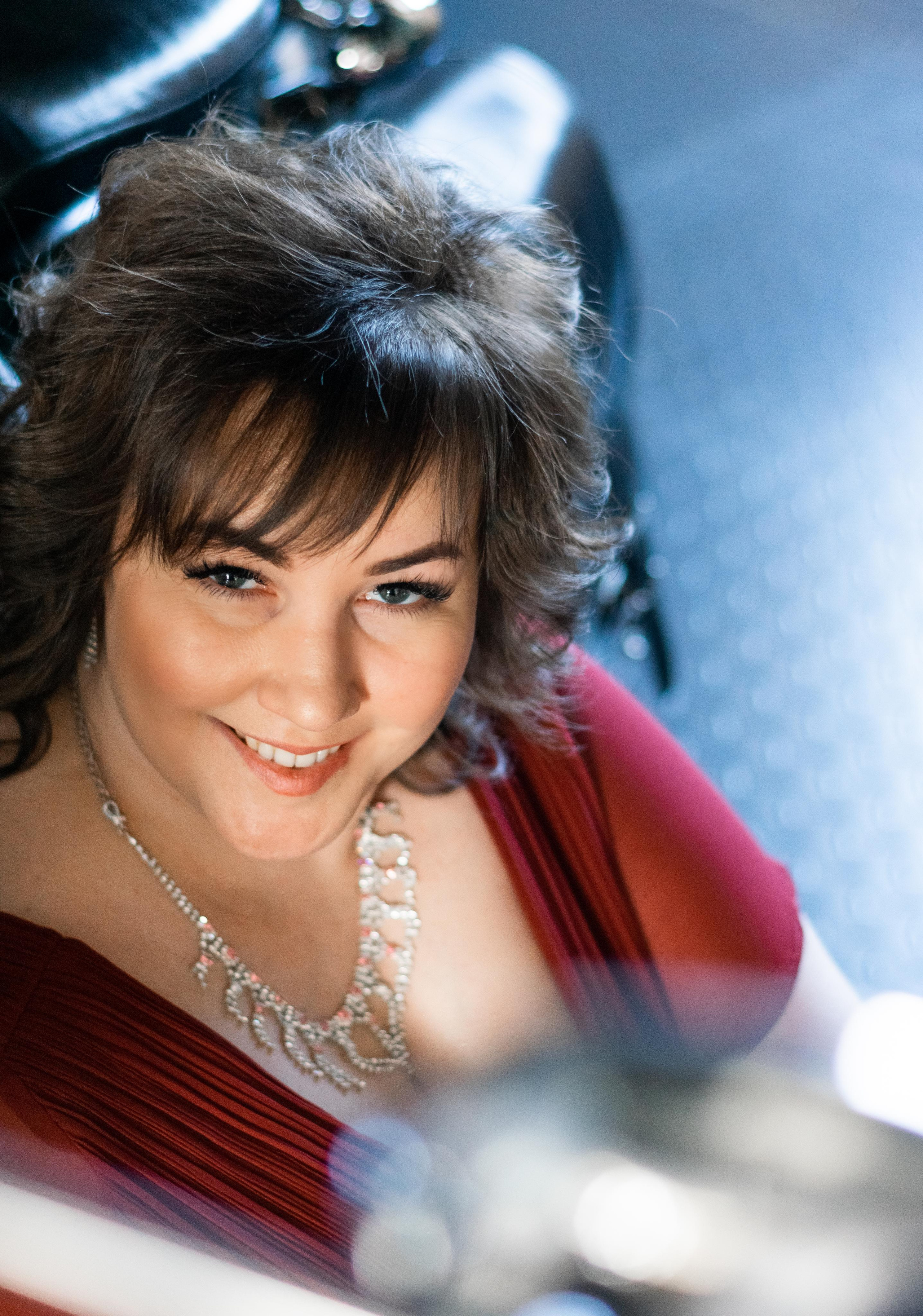 Женский портрет. Главная