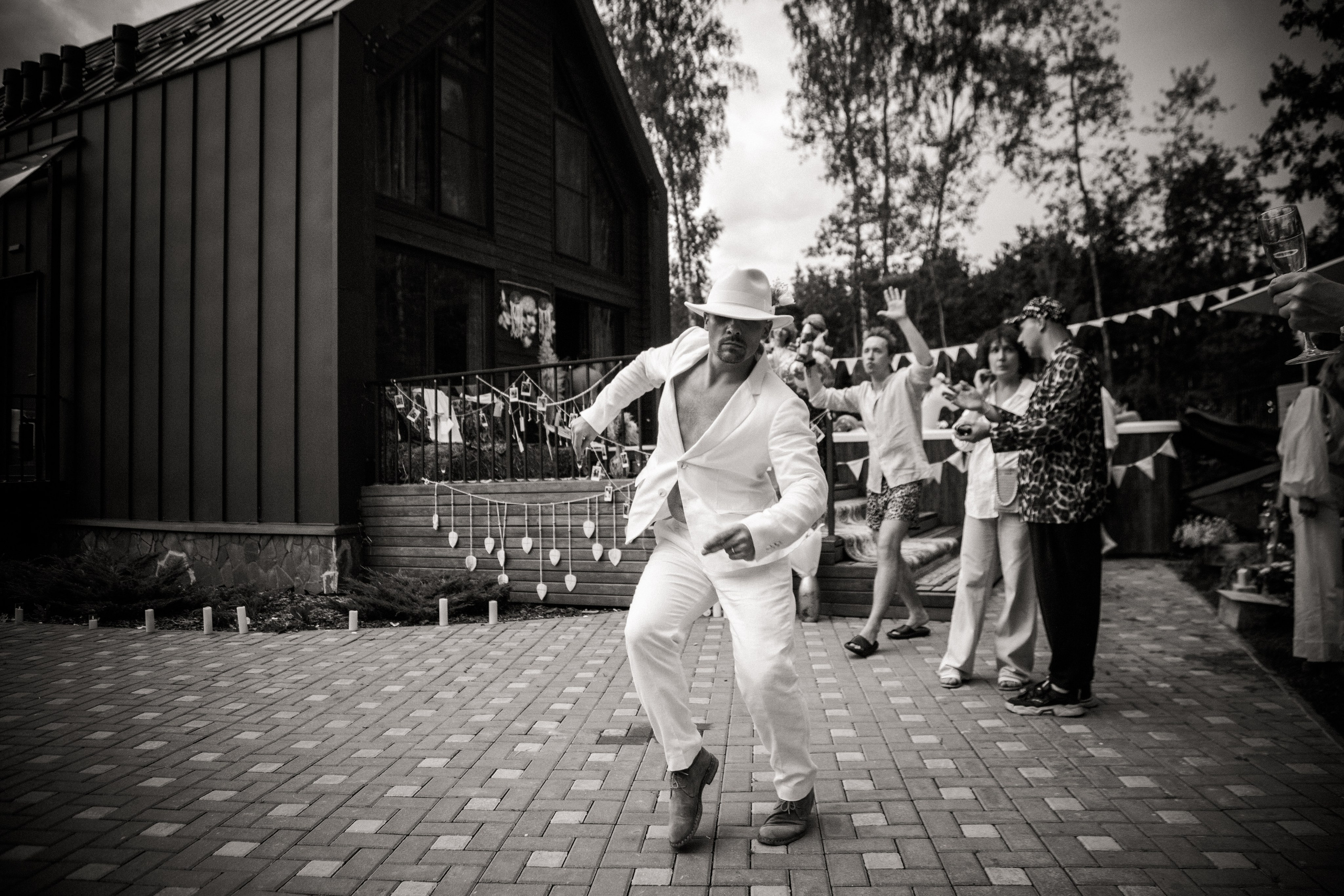 Свадебная фотосъемка в загородном отеле «LaFa». Свадебный и семейный фотограф в Москве и Подмосковье Лариса Козлова