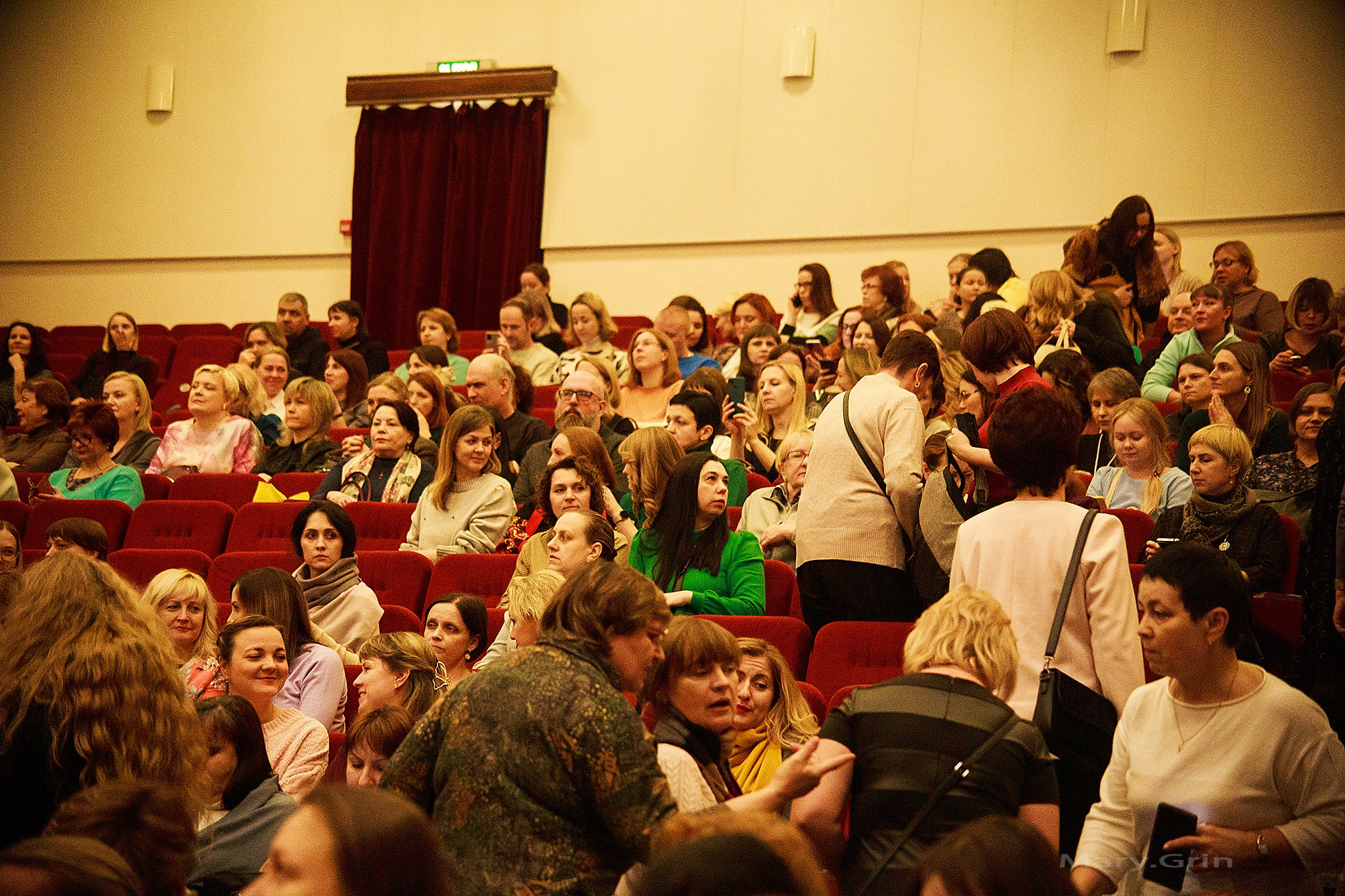 Ольга Савельева. Моноспектакль «Шпаргалка». Детский и семейный фотограф, фотограф мероприятий Нижний Новгород