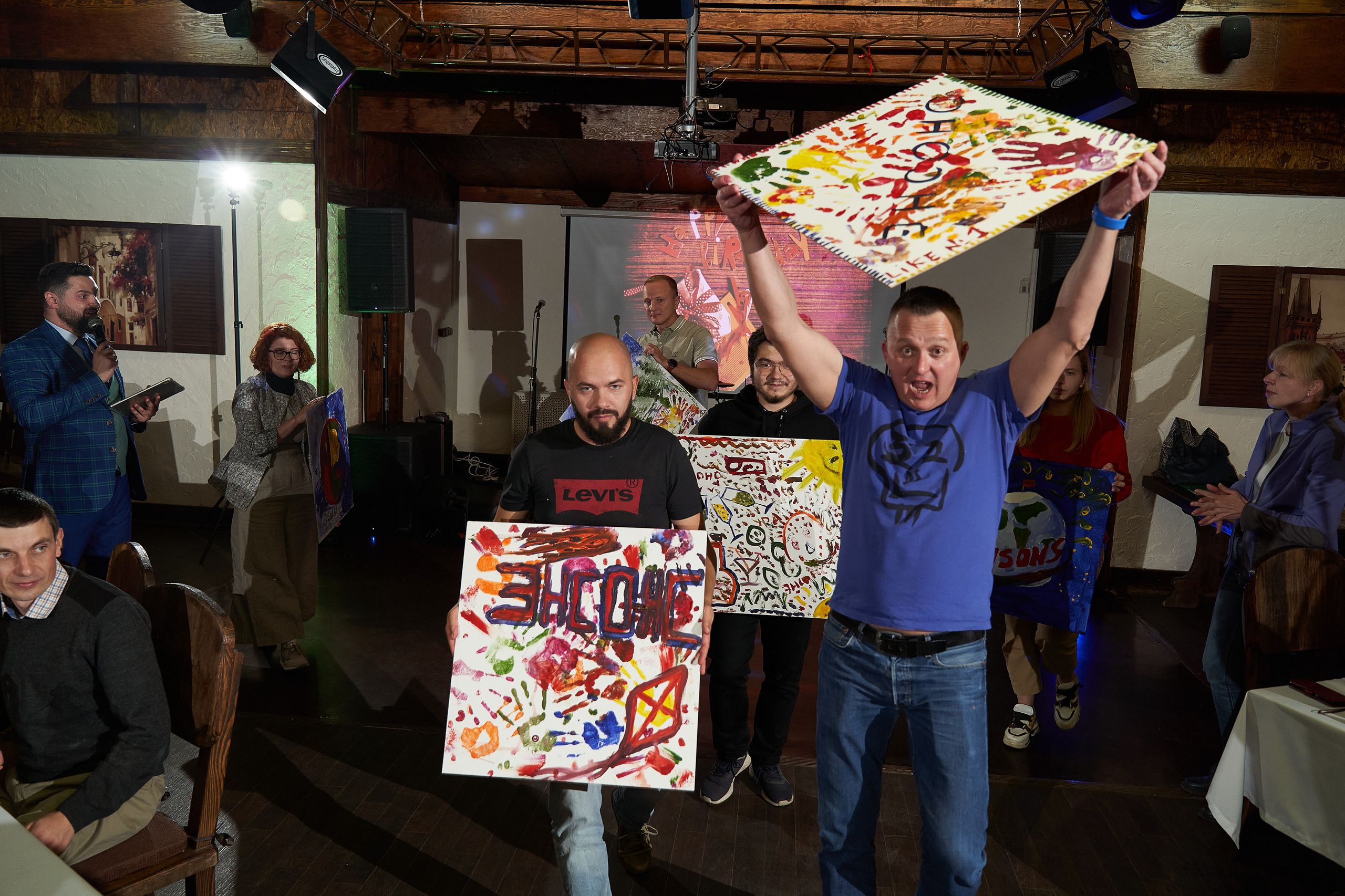 СТРЕЛЕЦКИЙ ДВОР репортажная съёмка. Мартазова Екатерина фотограф. Екатеринбург