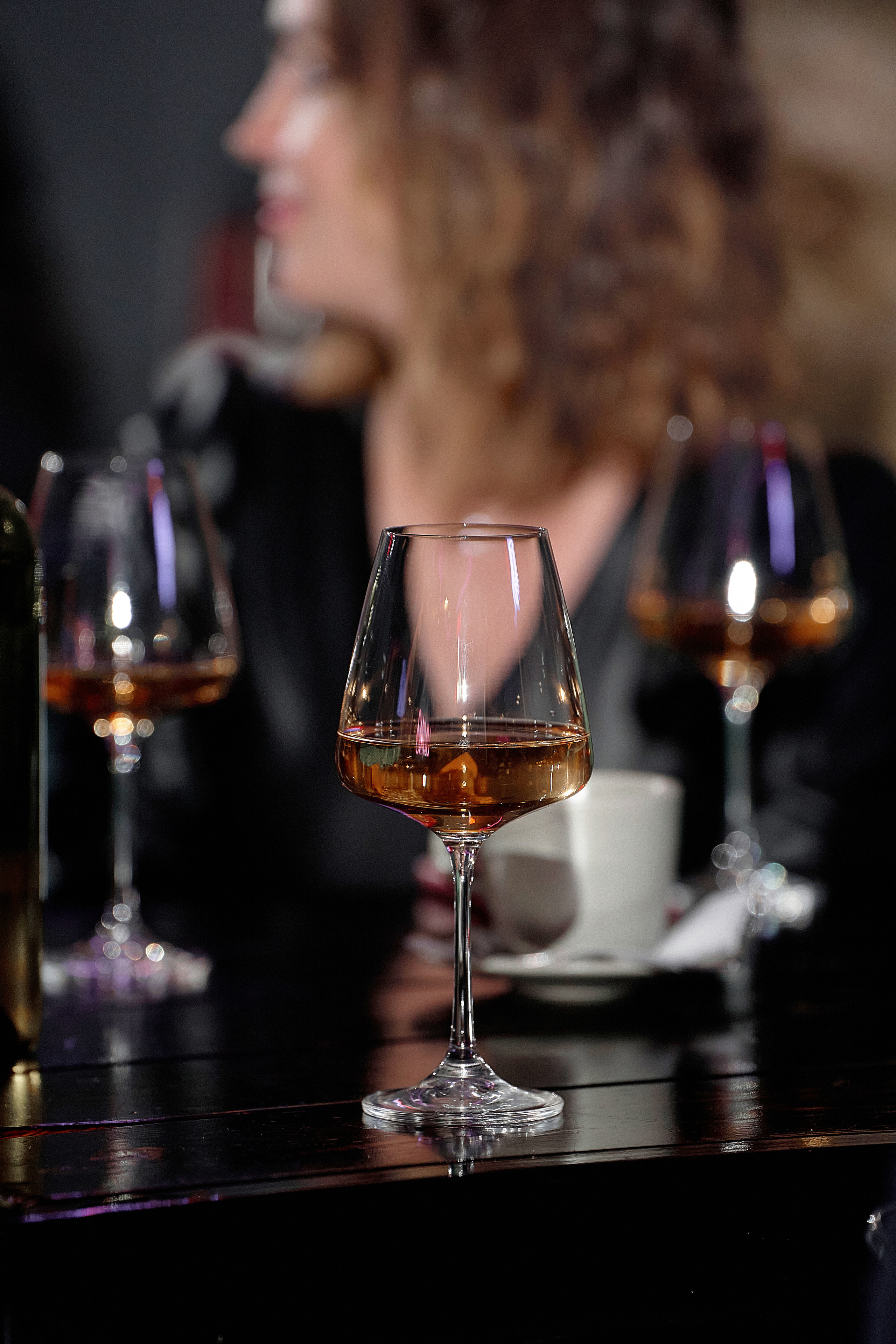 18 мне уже бар MIVINO репортажная съёмка. Мартазова Екатерина фотограф. Екатеринбург