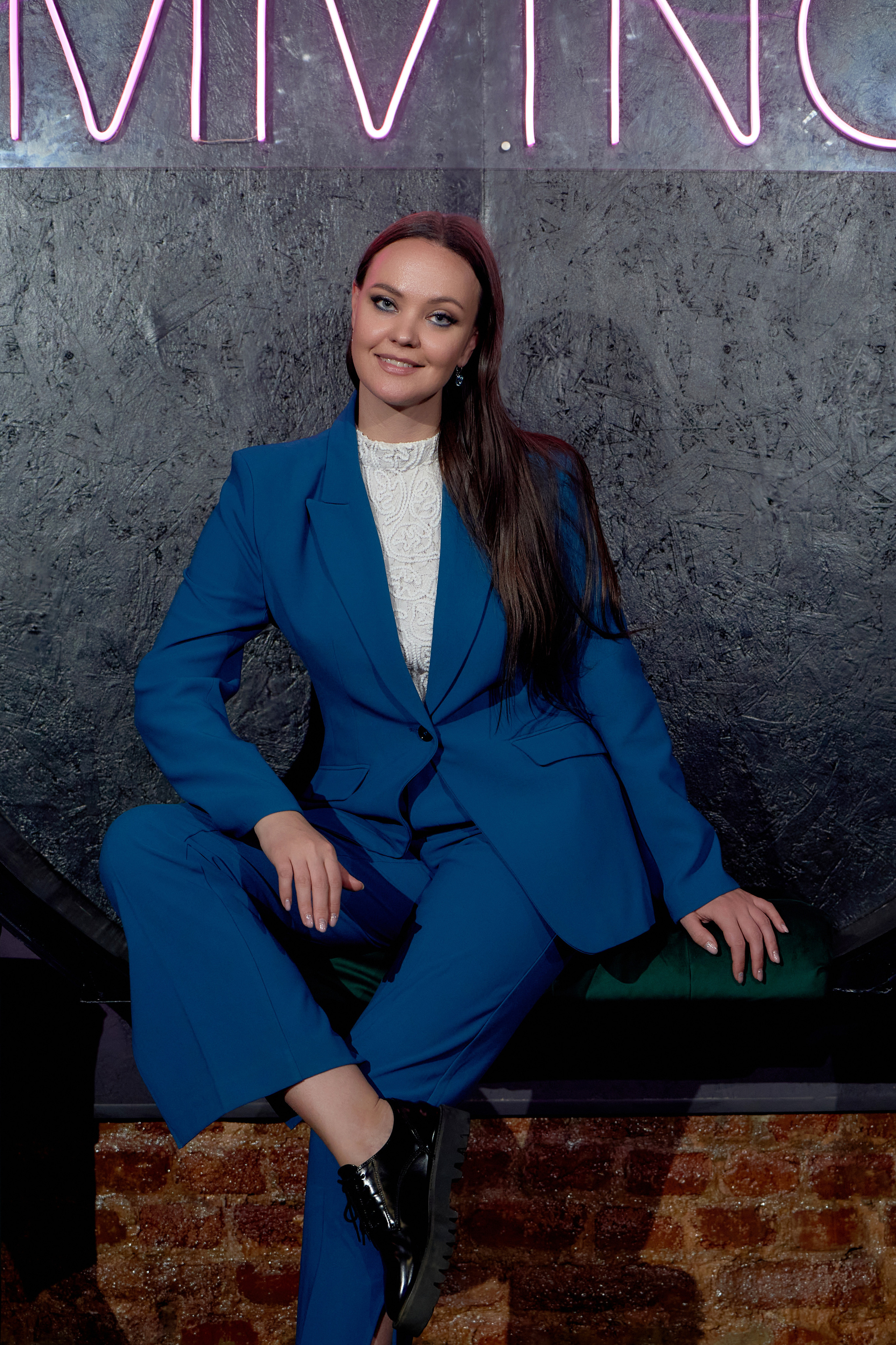 18 мне уже бар MIVINO репортажная съёмка. Мартазова Екатерина фотограф. Екатеринбург