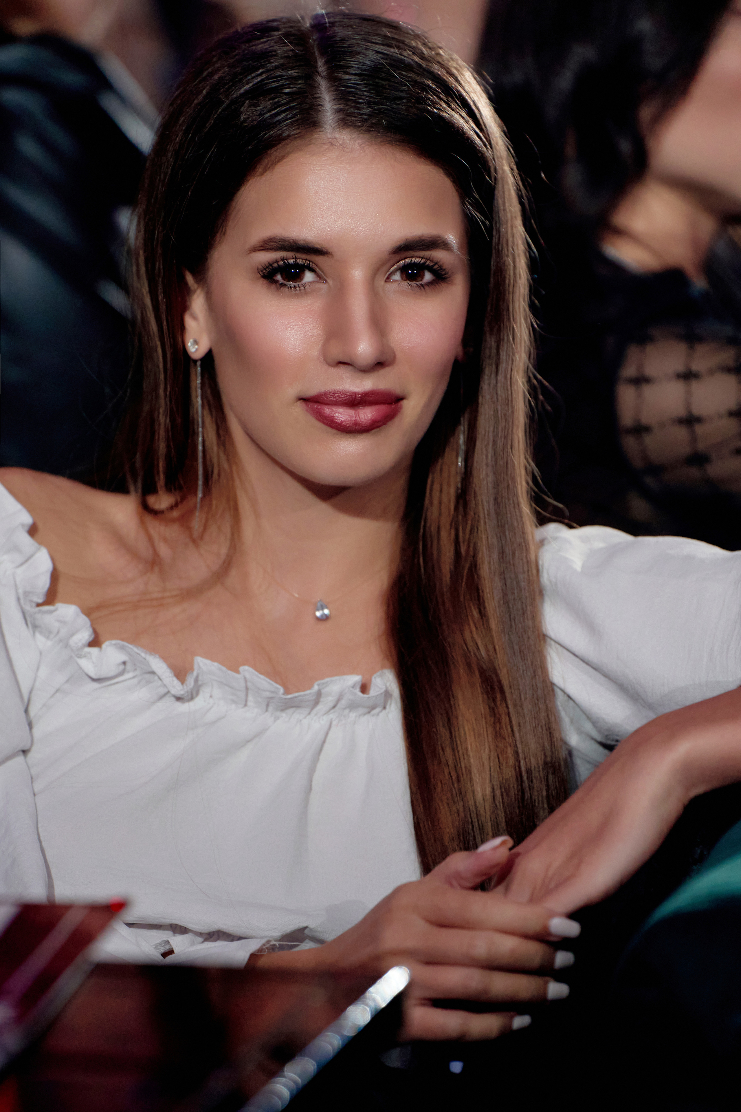 18 мне уже бар MIVINO репортажная съёмка. Мартазова Екатерина фотограф. Екатеринбург