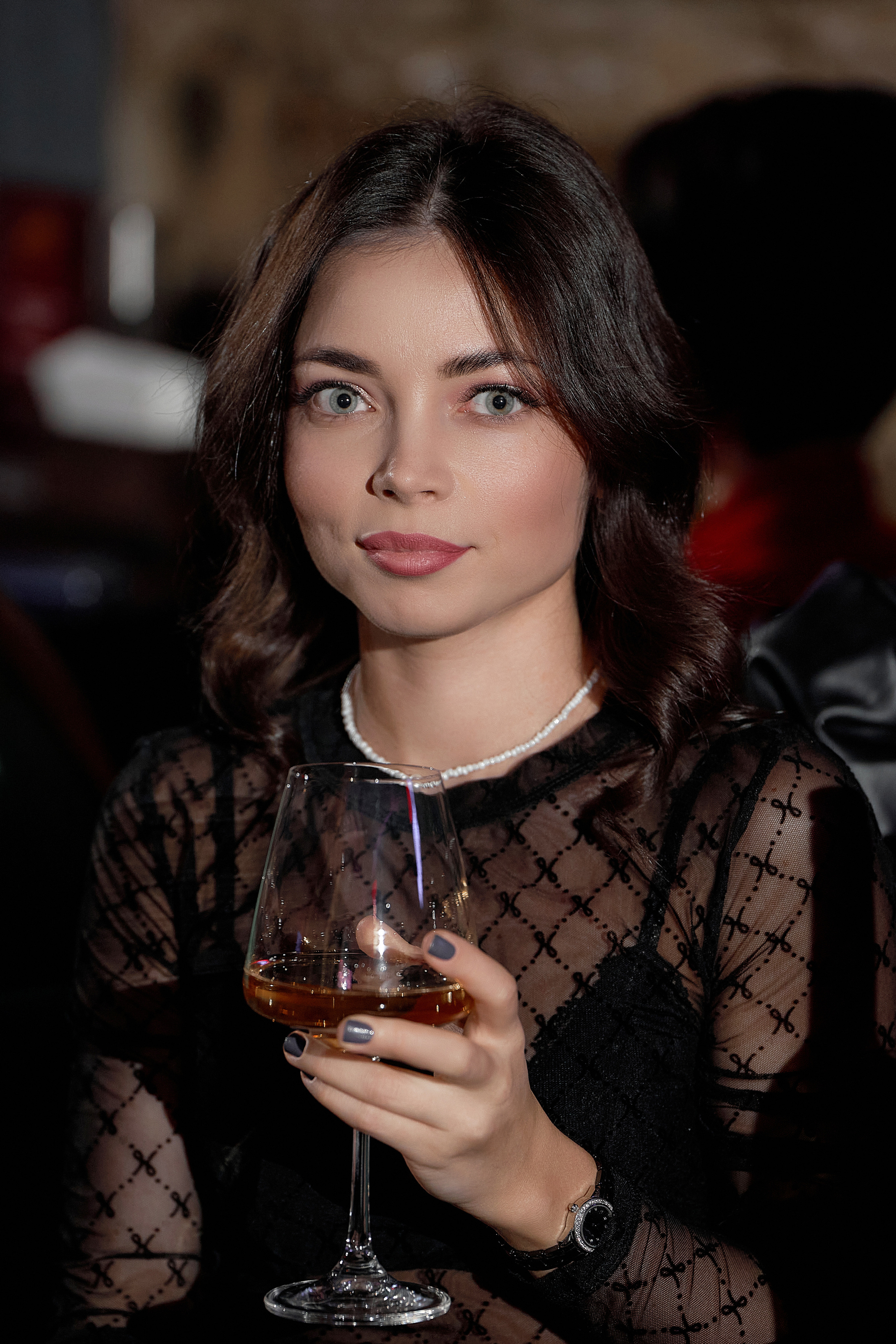 18 мне уже бар MIVINO репортажная съёмка. Мартазова Екатерина фотограф. Екатеринбург