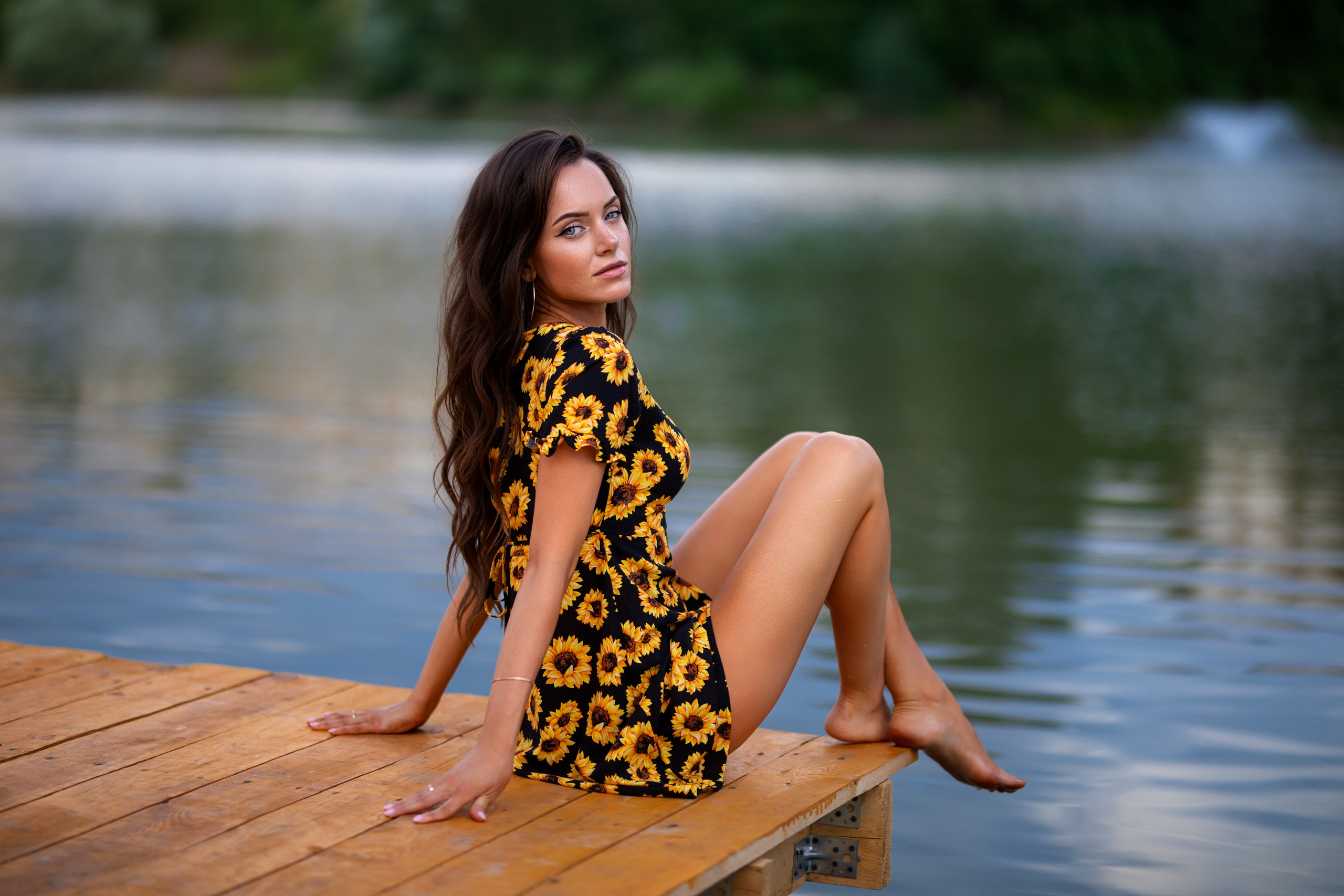 Летняя съемка с Екатериной на природе в парке Белый Колодец в формате для «себя»