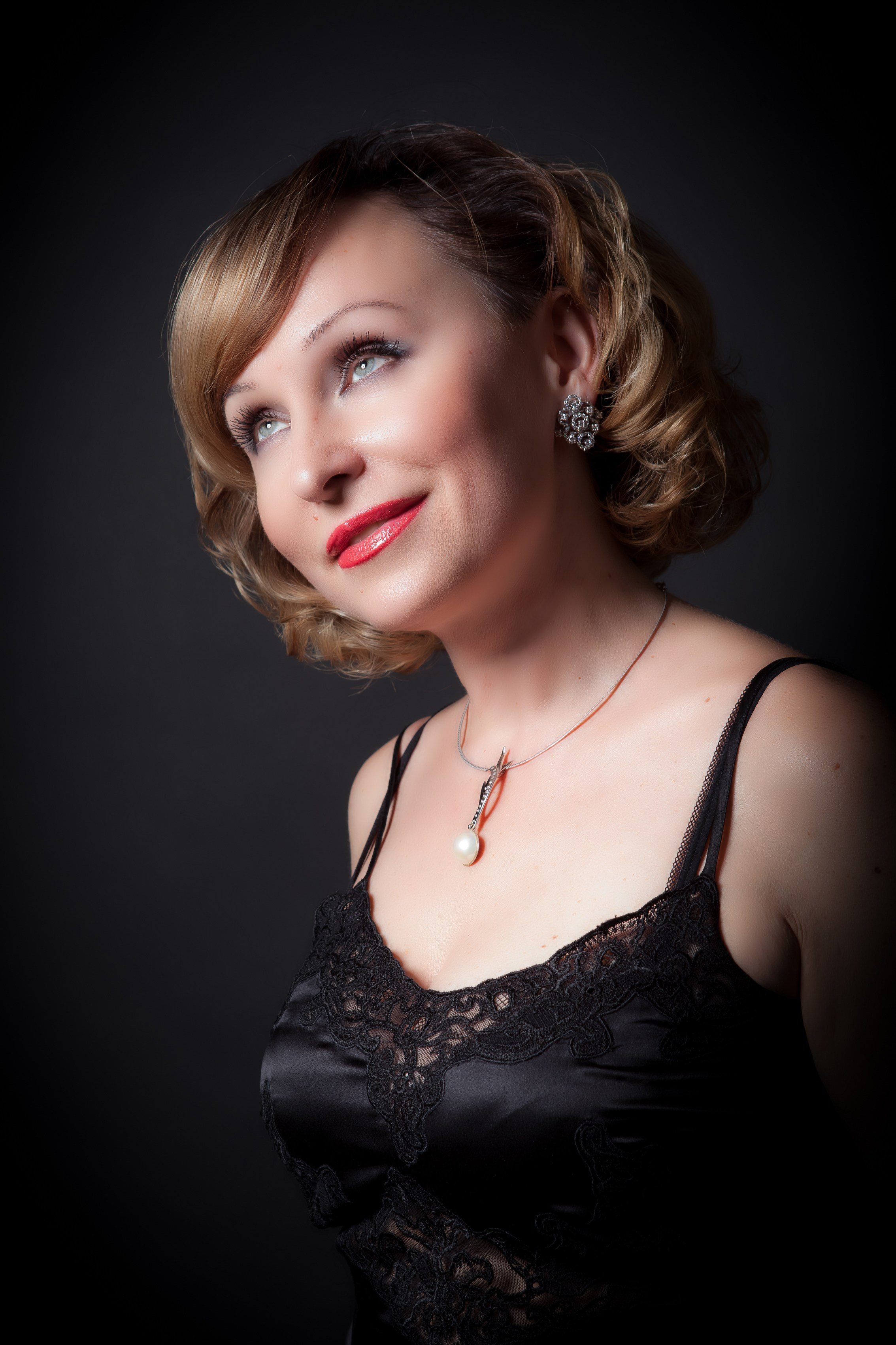 Студия. Максим Матвийченко и Виктория Басова профессионалы своего дела