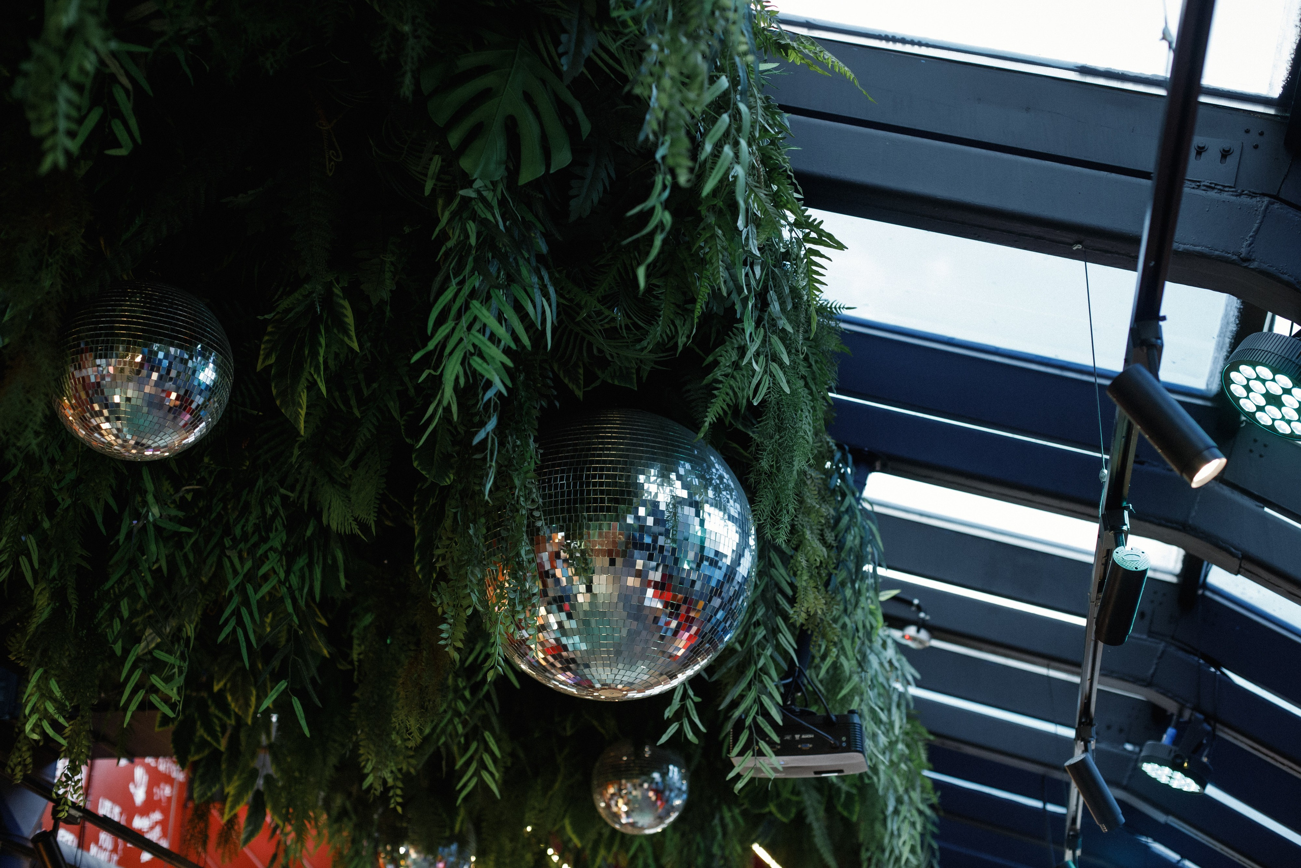 QUEEN KHV [12 ЛЕТ]. СВОИ. ФОТООТЧЕТЫ-СОБЫТИЯ-МЕСТА