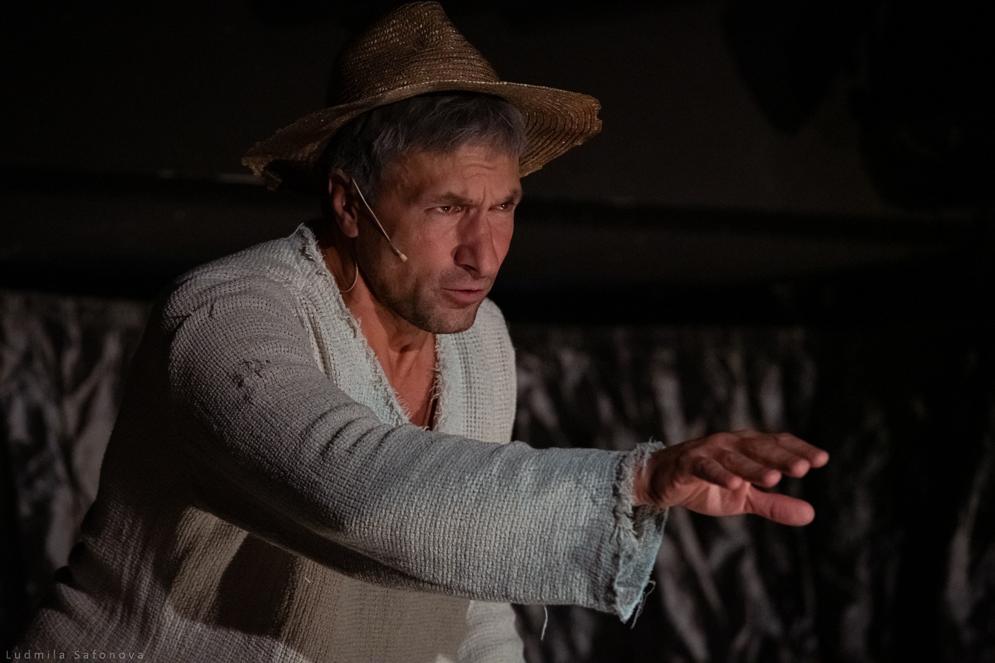 Театр Вахтангова. Старик и море. Григорий Антипенко. Lucytheatre