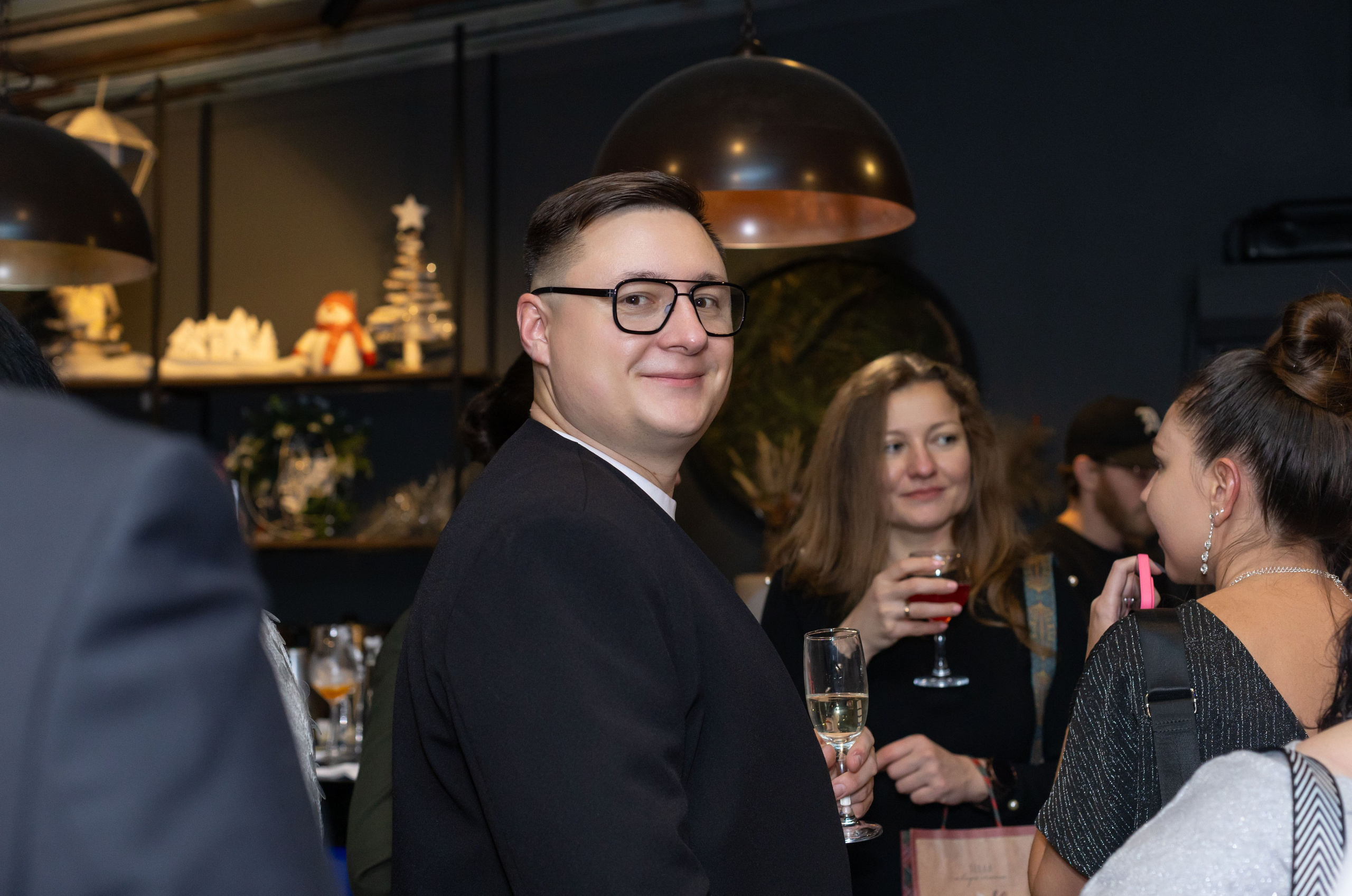 Корпоратив ресторан Времена года Москва. Семейный и детский фотограф Анна Петракова