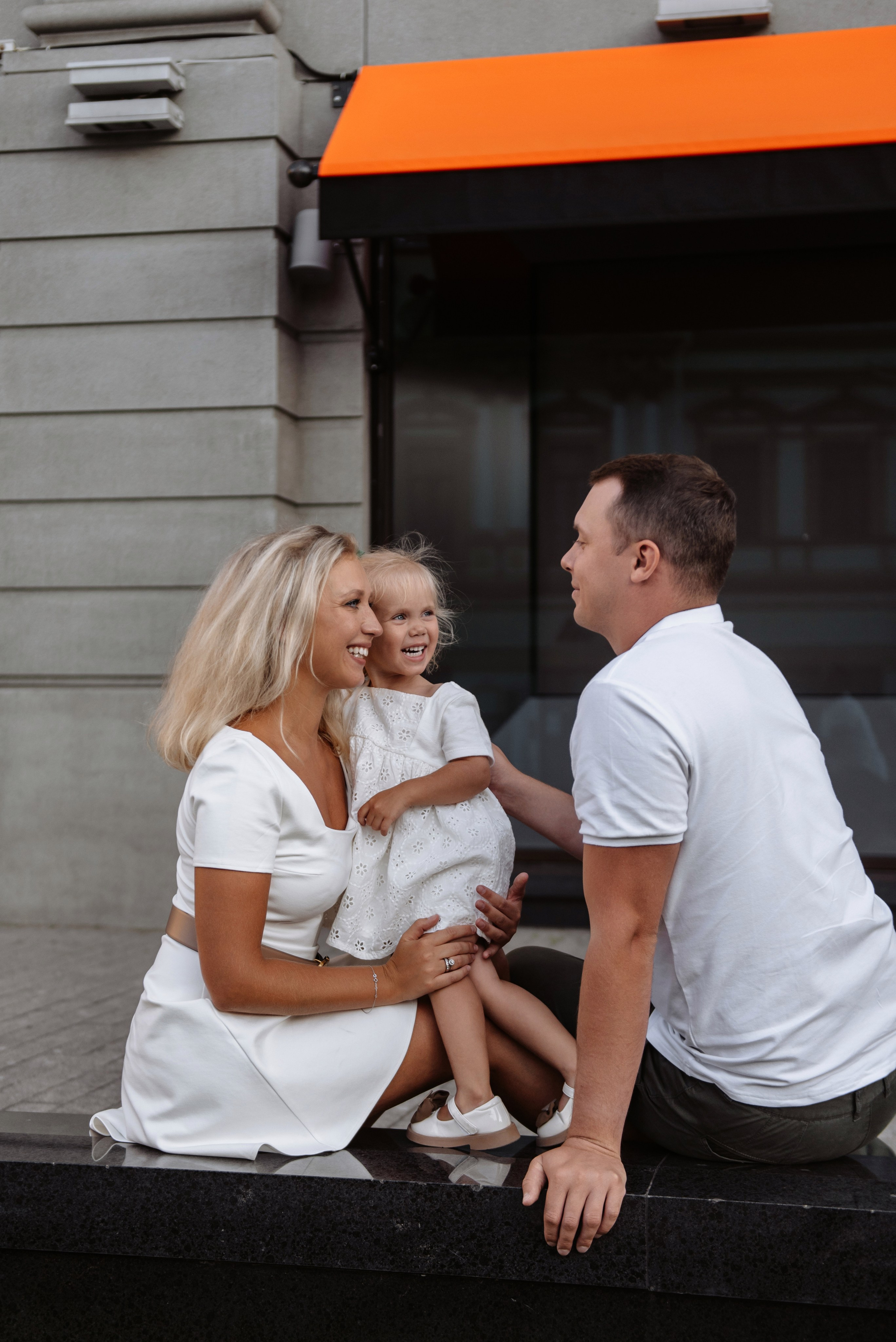 Миллионы глаз смотрят на нас.спустя 5 лет). Свадебный фотограф и визажист в Москве Кристина Палько