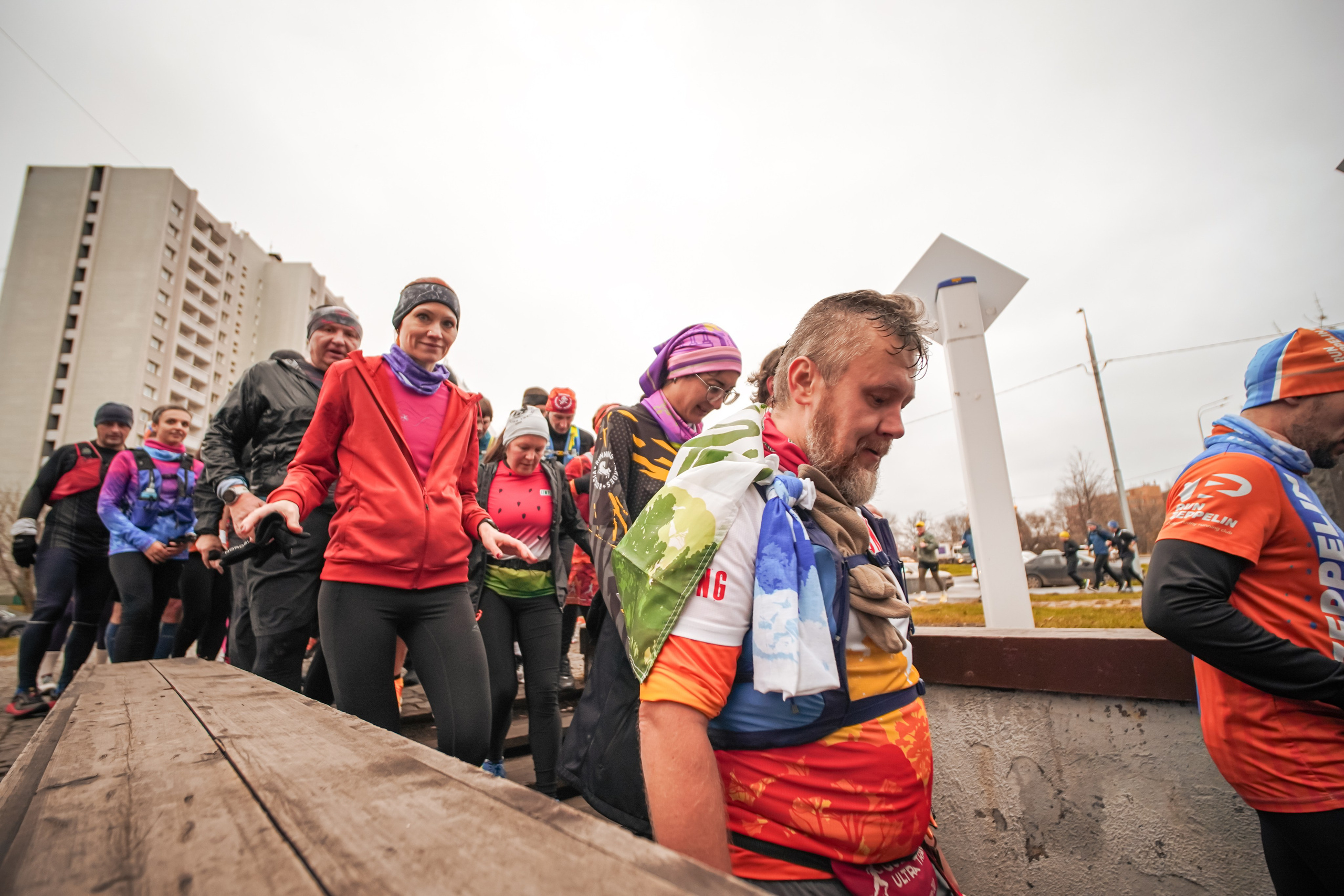 #марафонудома #яuzarun 2024 2-я петля, группа 6:30. Роман Капилюшов. Бег. Фото. Видео. г. Люберцы