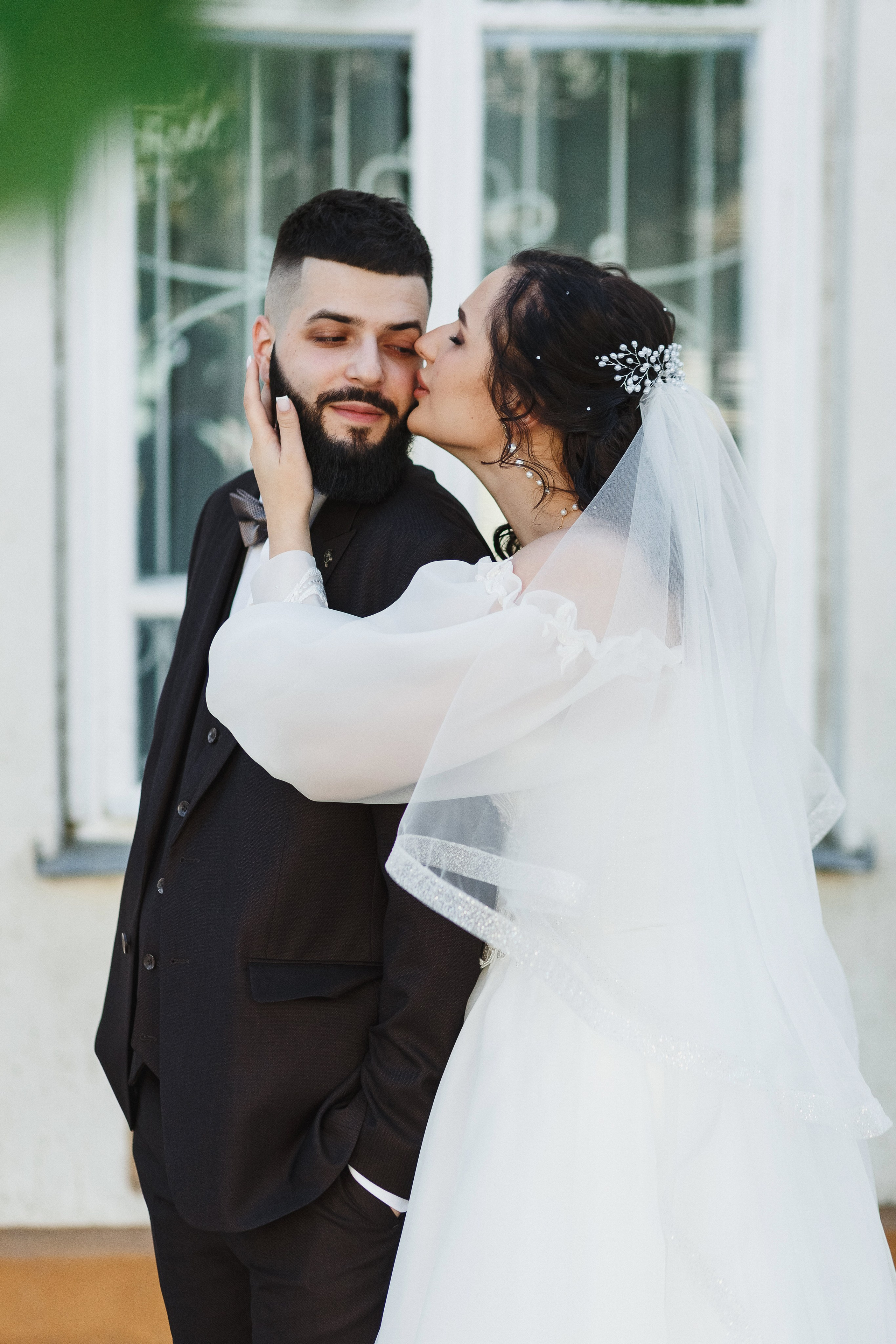 Фотограф в Таганроге летняя свадьба: Романтическая свадебная прогулка. Свадебный и семейный фотограф в Таганроге Бакарюк Антон