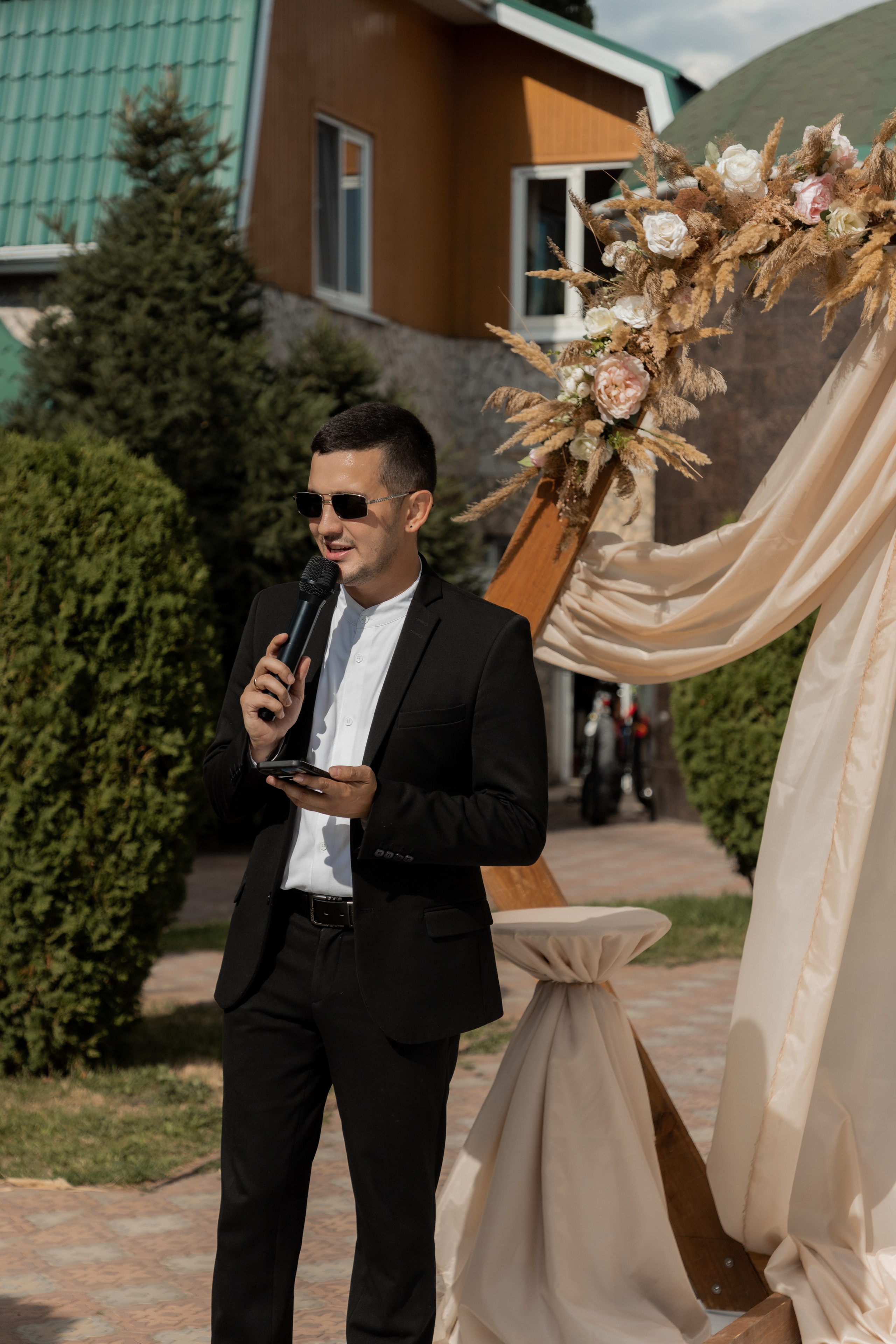 Роман и Александра (банкет). Свадебный фотограф Ангелина Сунгатулина | Саратов | Балаково | Вольск