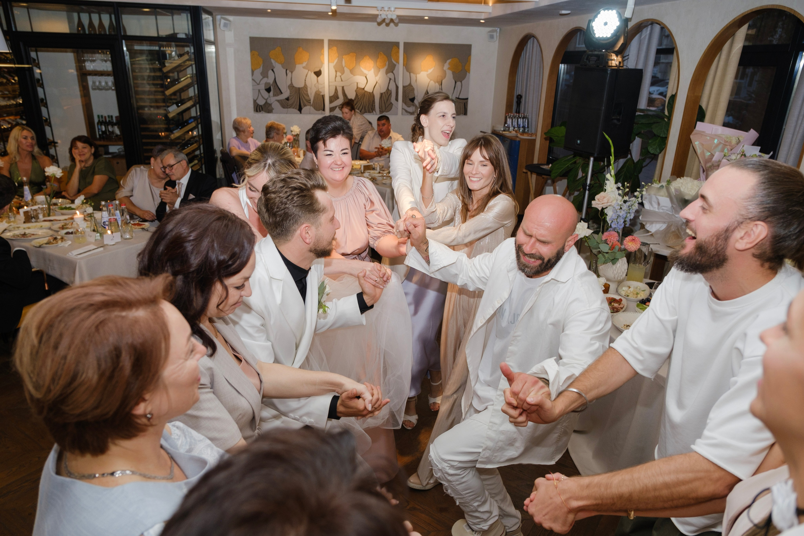 Alexander Alina. Wedding photographer