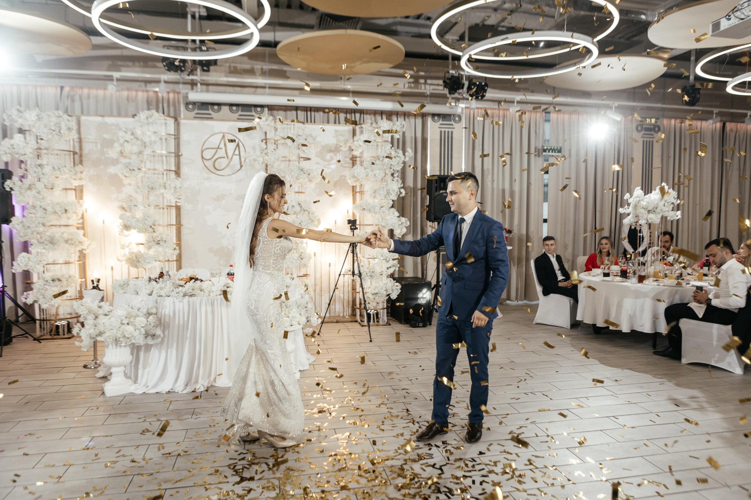 Свадебный фотограф Уфа — Руслан ГабдлисламовЖивые эмоции, красивые кадры, воспоминания на всю жизнь.Работаю по всей Республике Башкортоста. Свадебный фотограф Уфа Руслан Габдлисламов