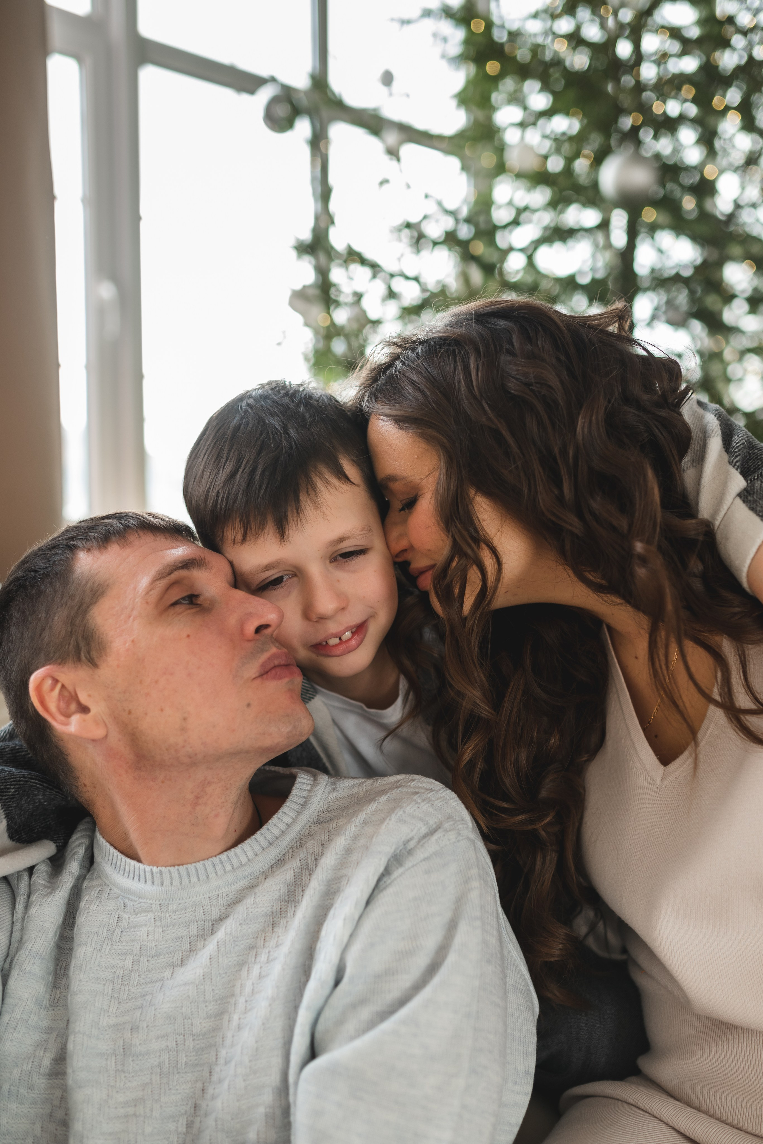 Вика Дима Никита и малышка. Семейный фотограф Ирина Сгибнева