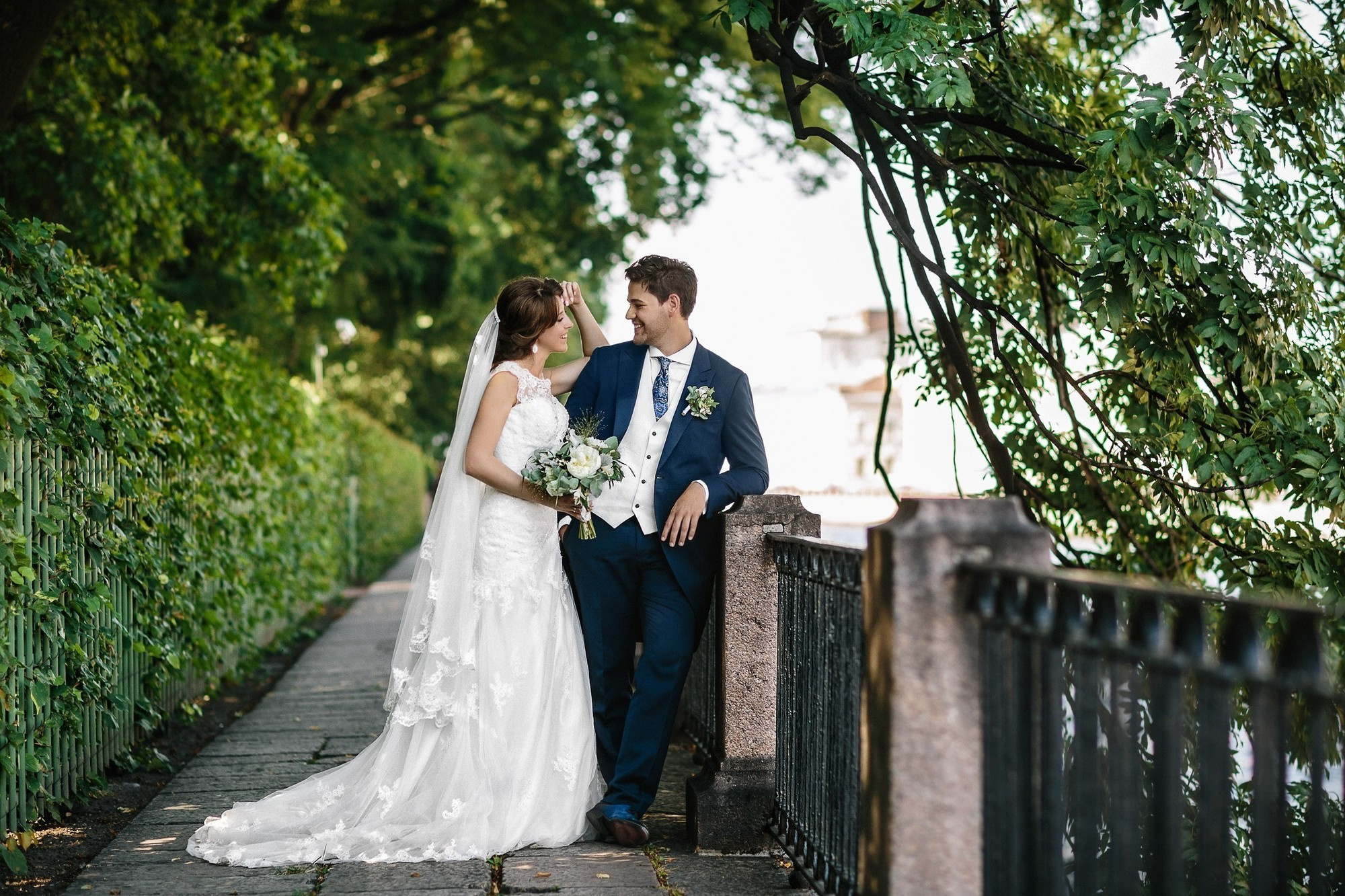 Карлос и Мария