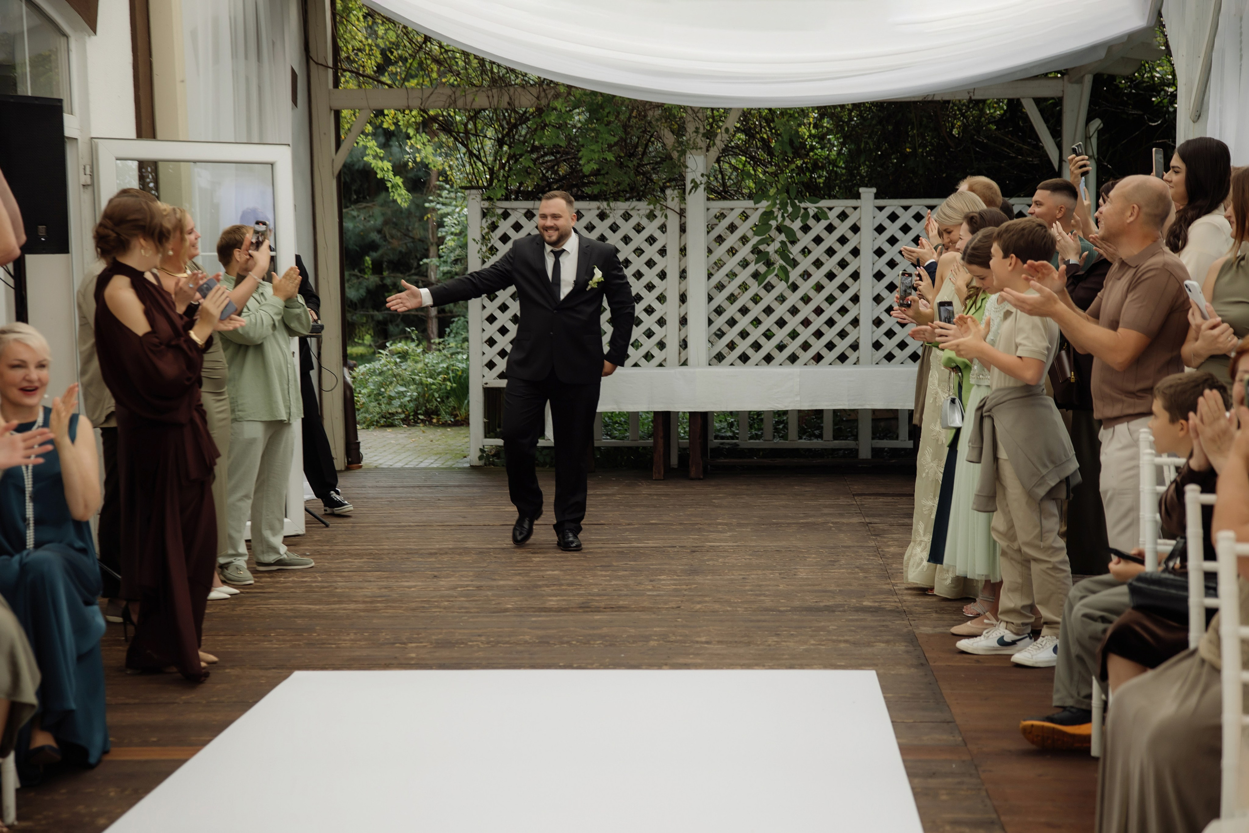 Ты рядом со мной, и это — самый чистый кайф! ♥. Свадебный фотограф Калининград