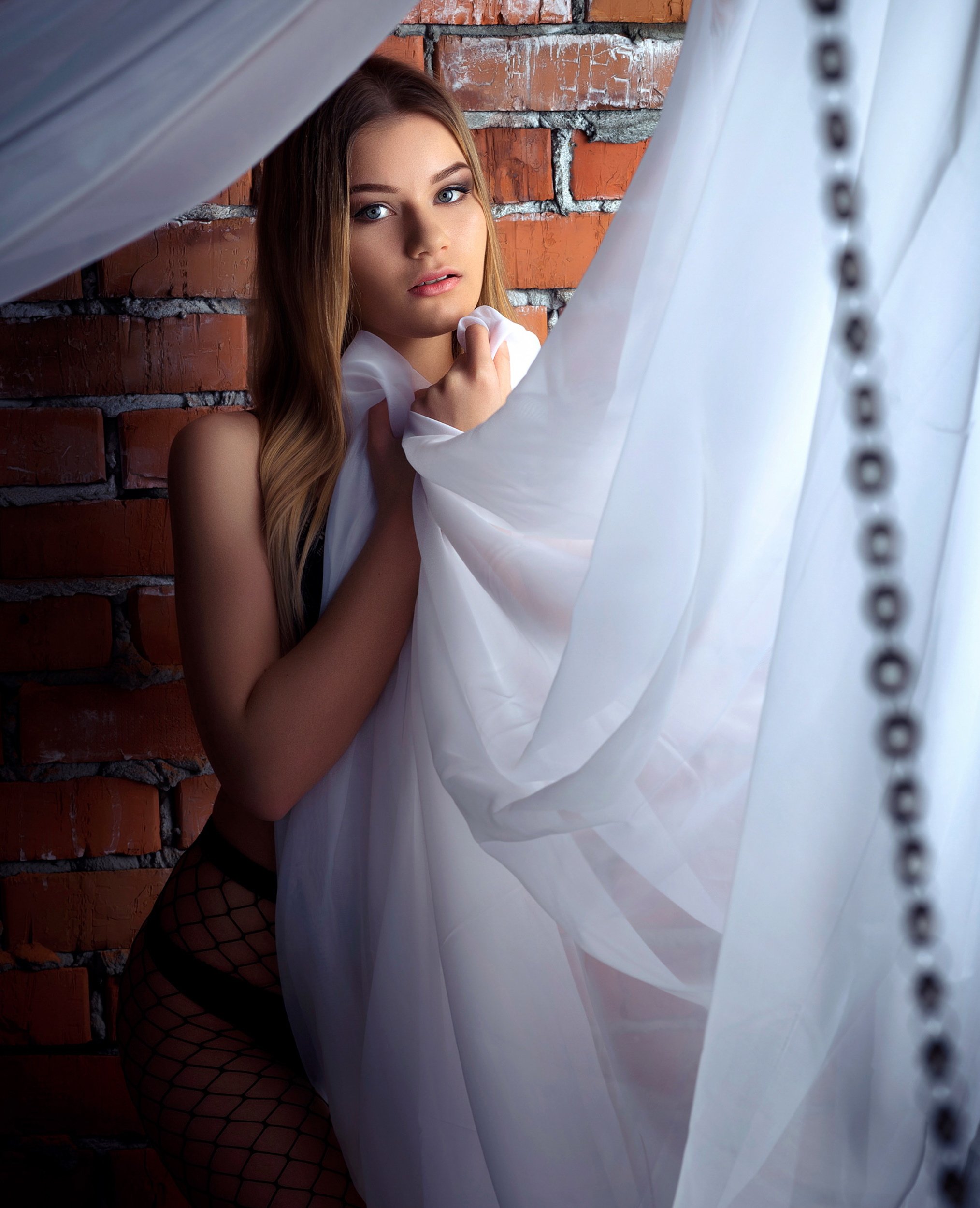 Ню фотограф эротическая фотосессия в Барнауле. Фотограф Опыт Качество Скорость Горный Алтай Барнаул