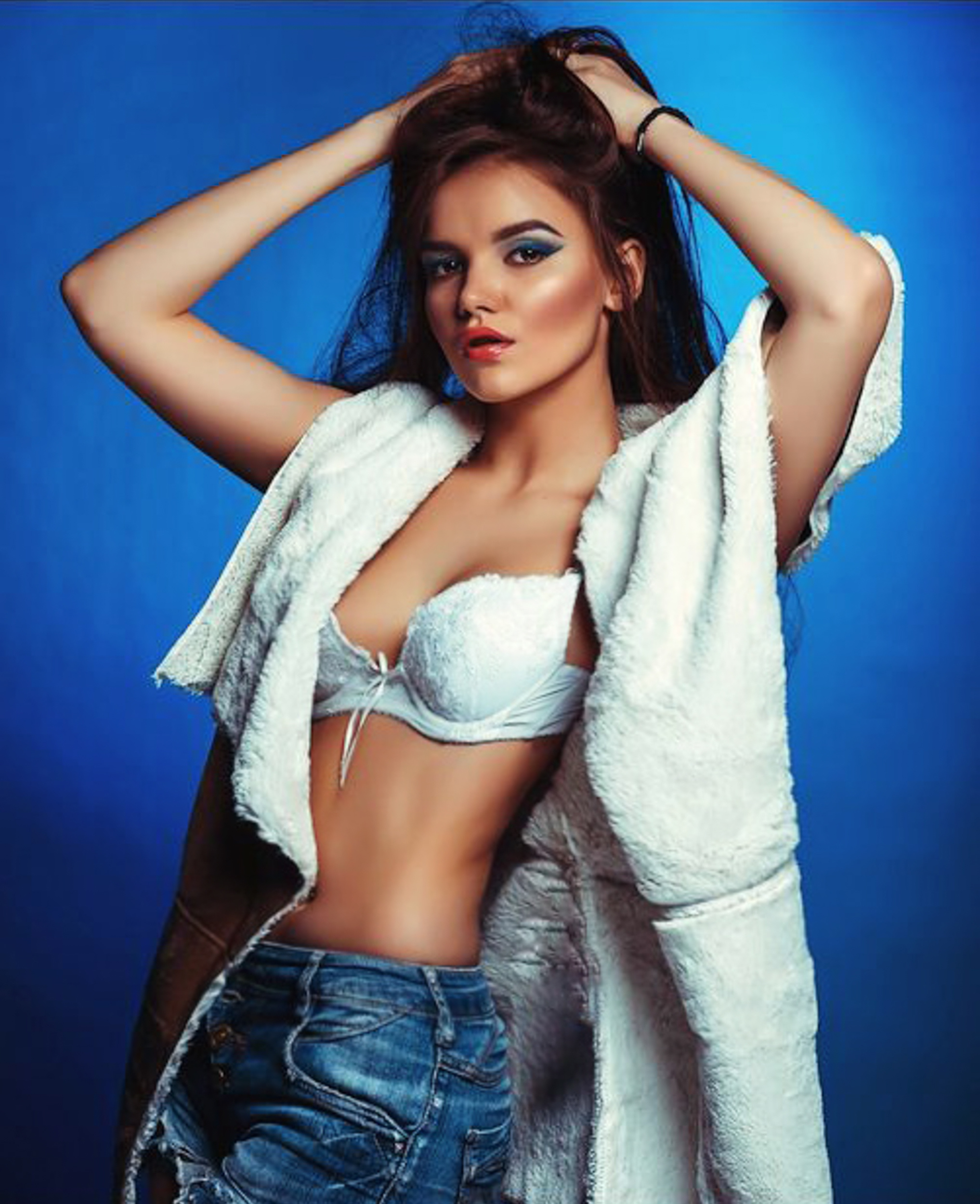 Ню фотограф эротическая фотосессия в Барнауле. Фотограф Опыт Качество Скорость Горный Алтай Барнаул