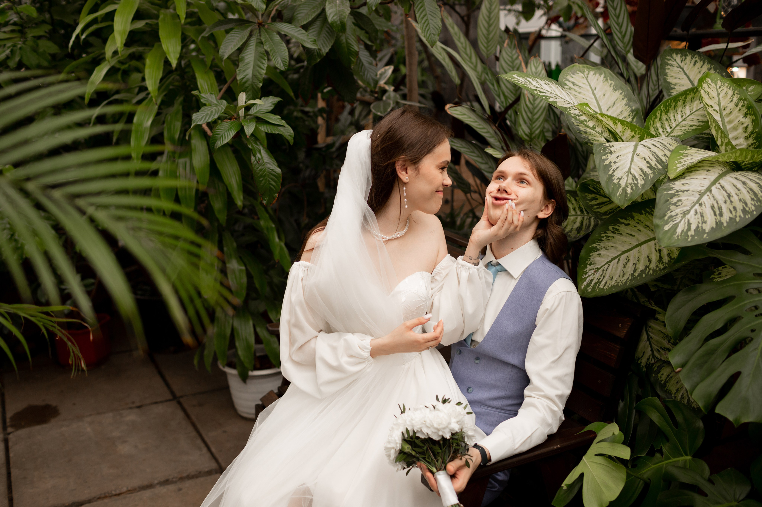 Свадебная фотосессия во Дворце на Фурштатской. Свадебный фотограф Кирилл Белый