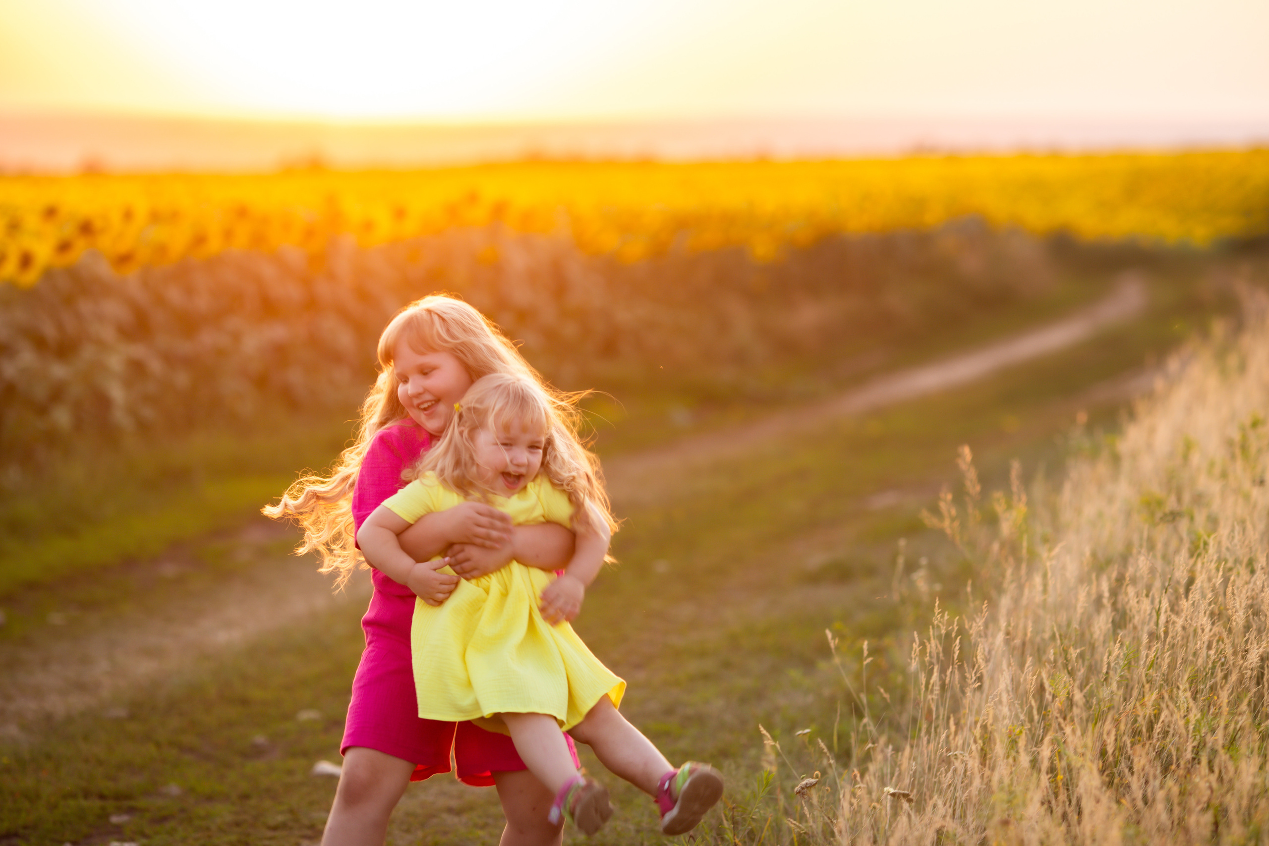 Вика+Алена+Аня. Свадебный и семейный фотограф в Михайловке Полина Крипс