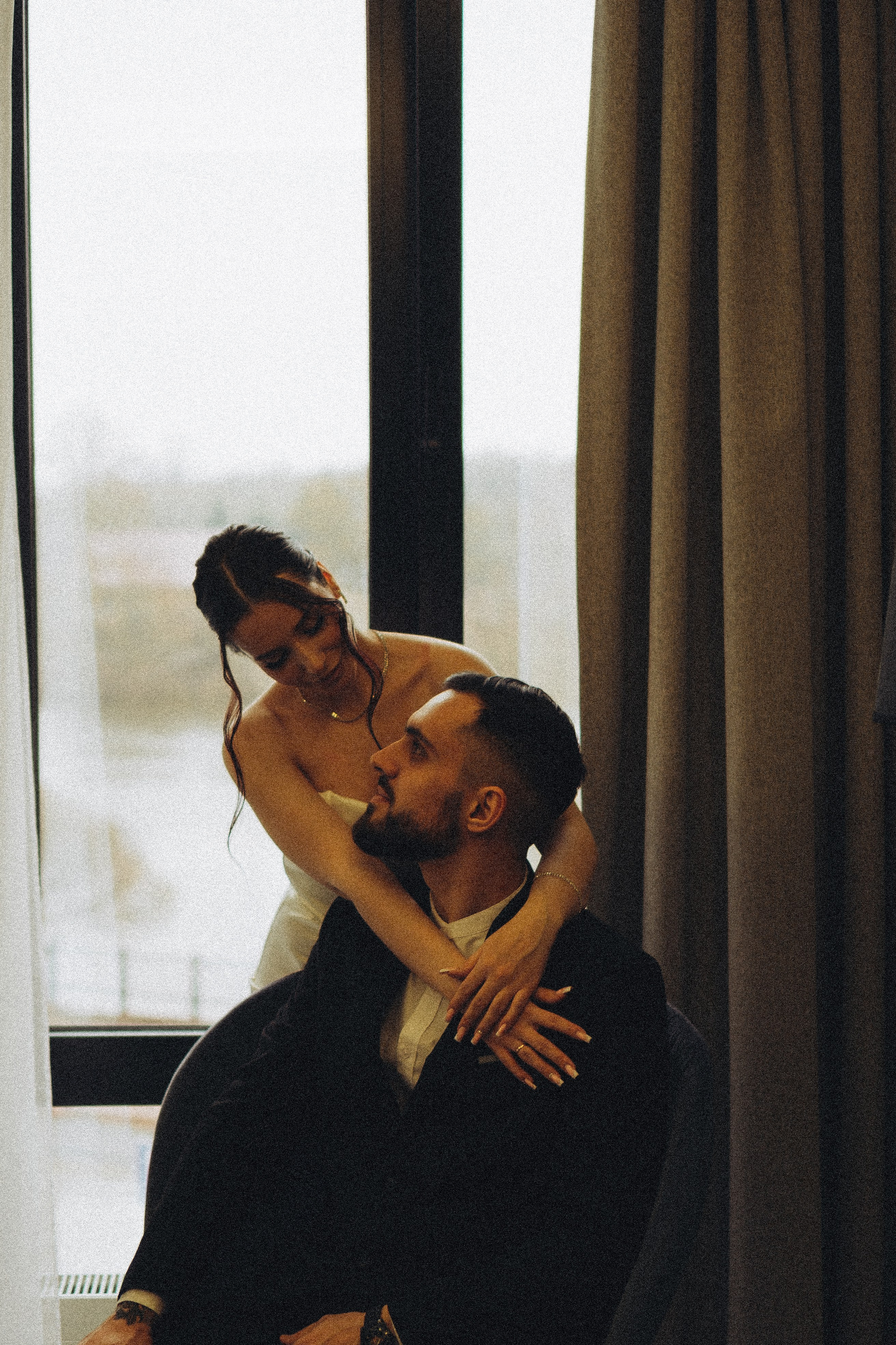 СВАДЕБНАЯ СЬЕМКА СБОРОВ ЖЕНИХА И НЕВЕСТЫ В ОТЕЛЕ И ТАКЖЕ ФОТОСЕССИИЯ В ОТЕЛЕЕ МЕГАПОЛИС БРЯНСК. Профессиональный фотограф, Санкт-Петербург — Виктория Богомолова