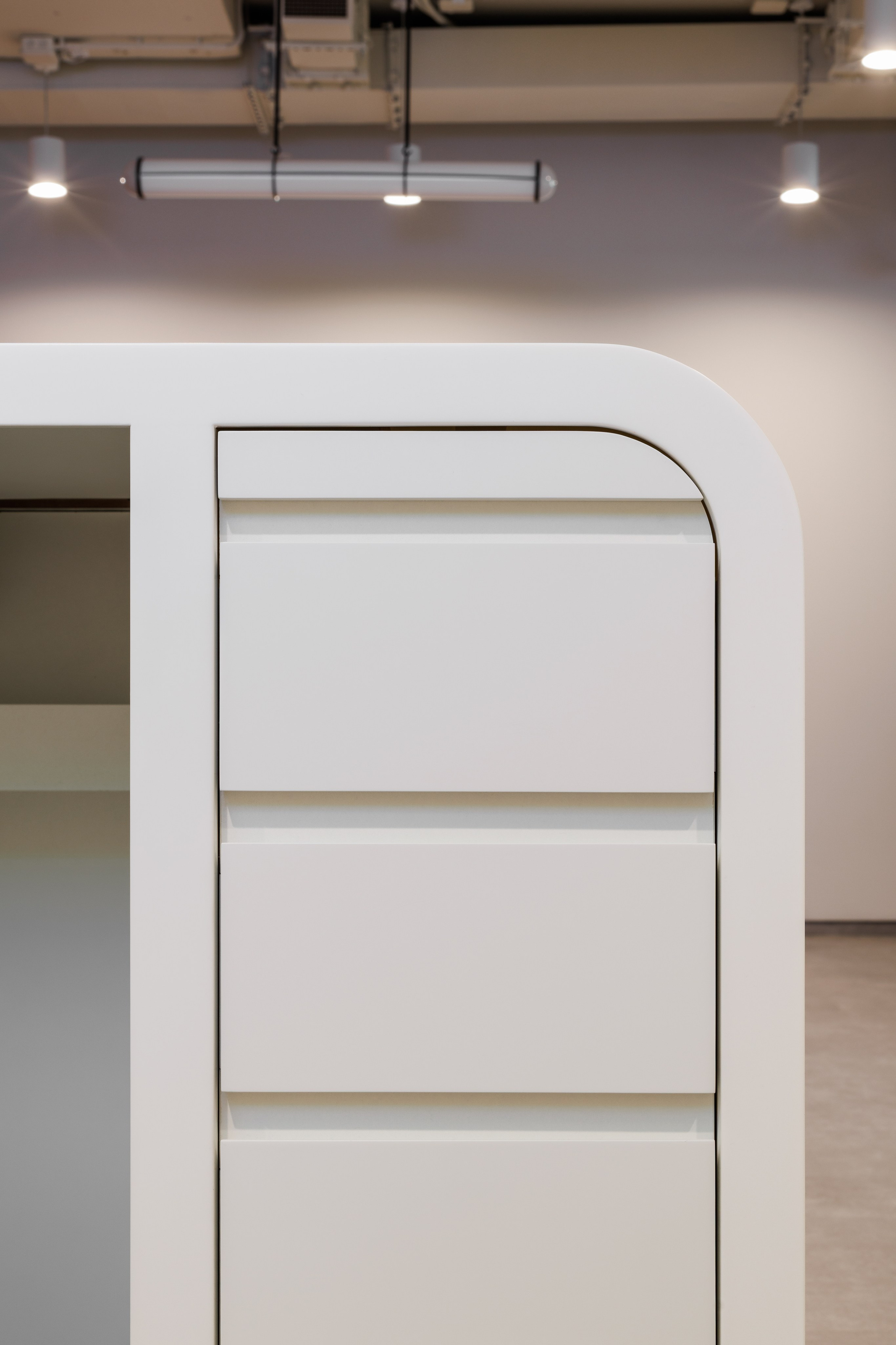 Стойки ресепшн, офис Яндекса