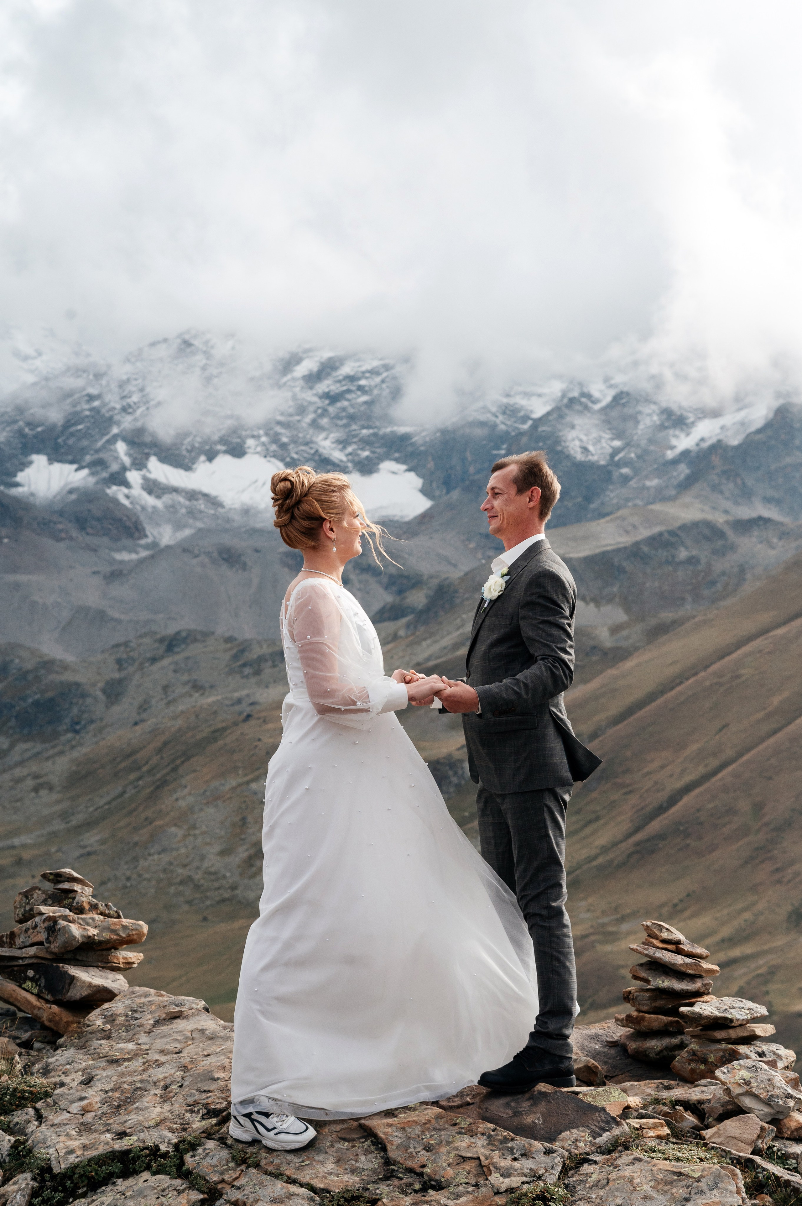 Свадьба в Домбае (Евгения и Юлии). Свадебный и travel фотограф в Волгограде, Сочи, Домбае, Европе