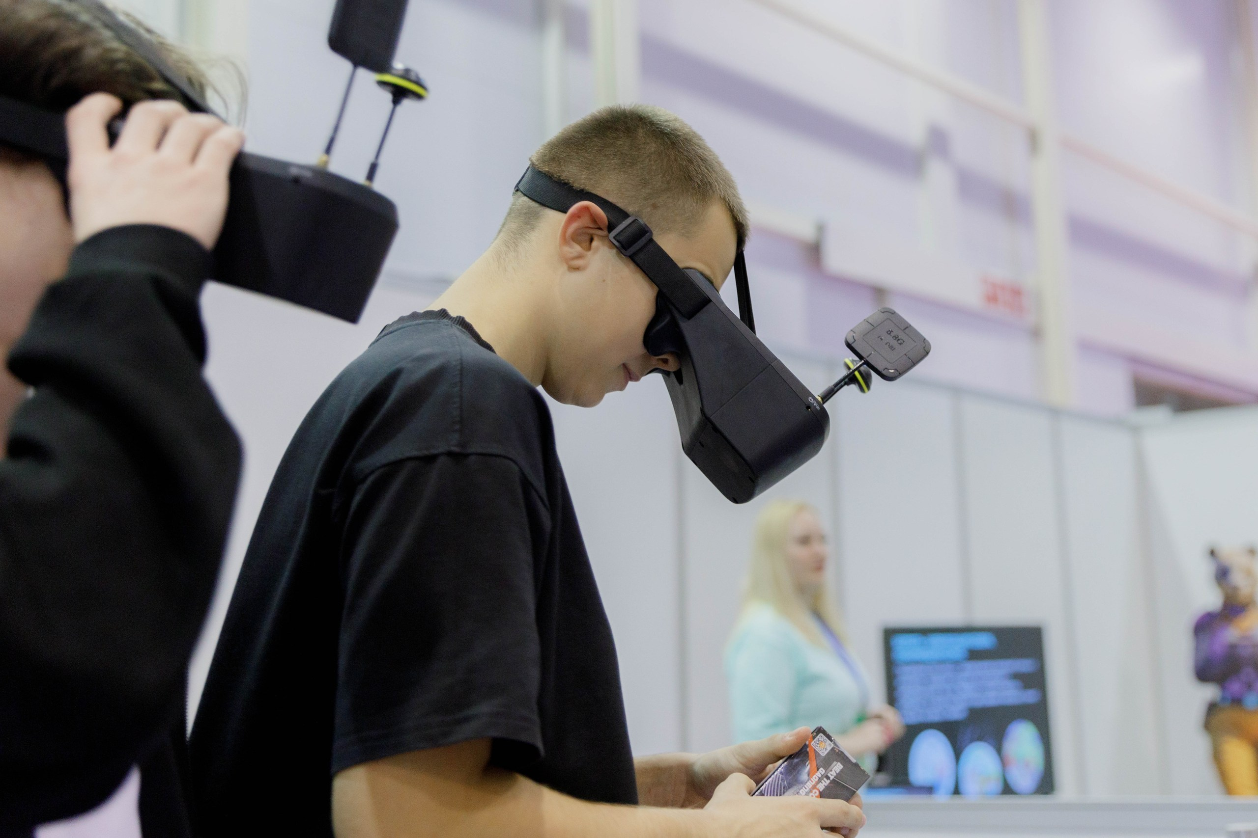 Фестиваль беспилотных авиационных систем «Дотянуться до неба». Экспоцентр. Репортажный фотограф в Новосибирске Алена Помазунова