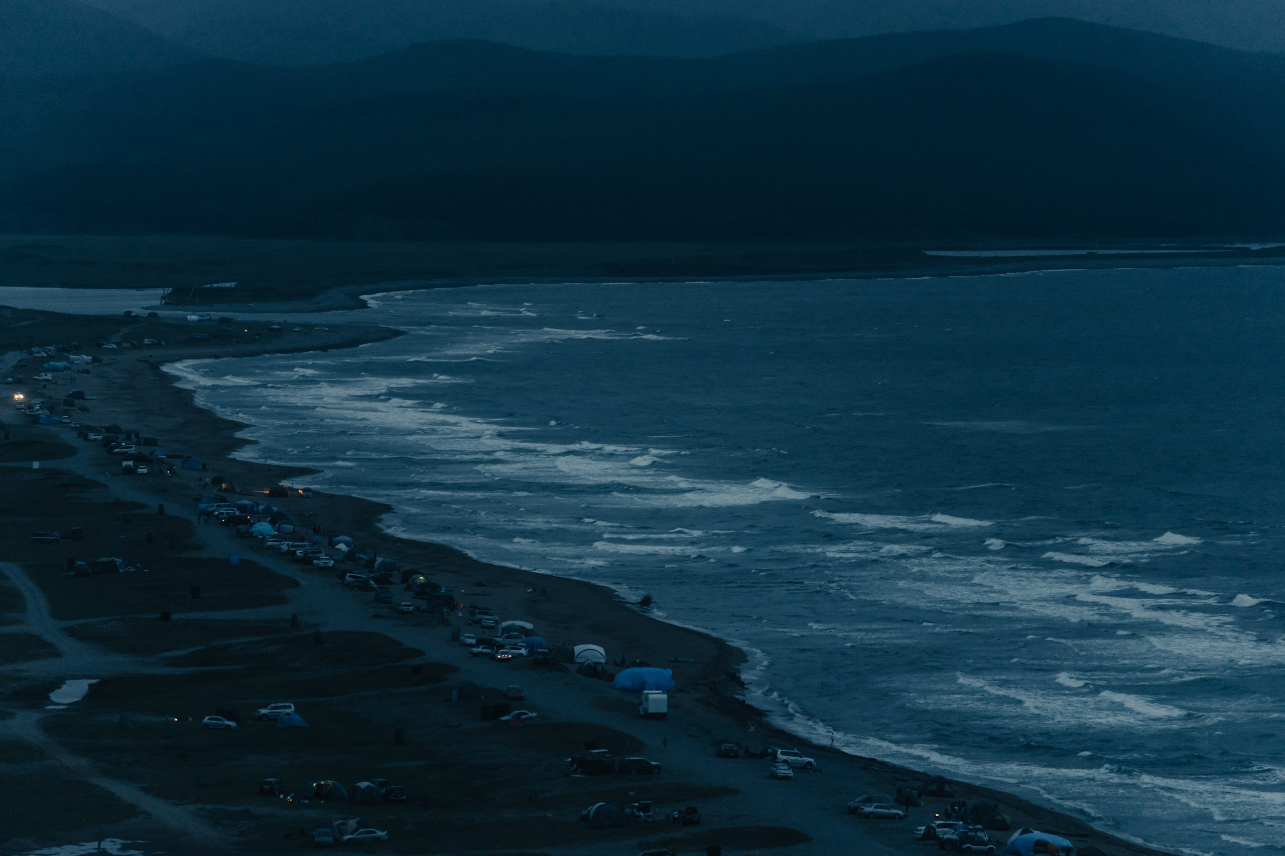 Бухта Дубовая. Иван Зайцев (IZIART) — создание культурного кода через фото и видео