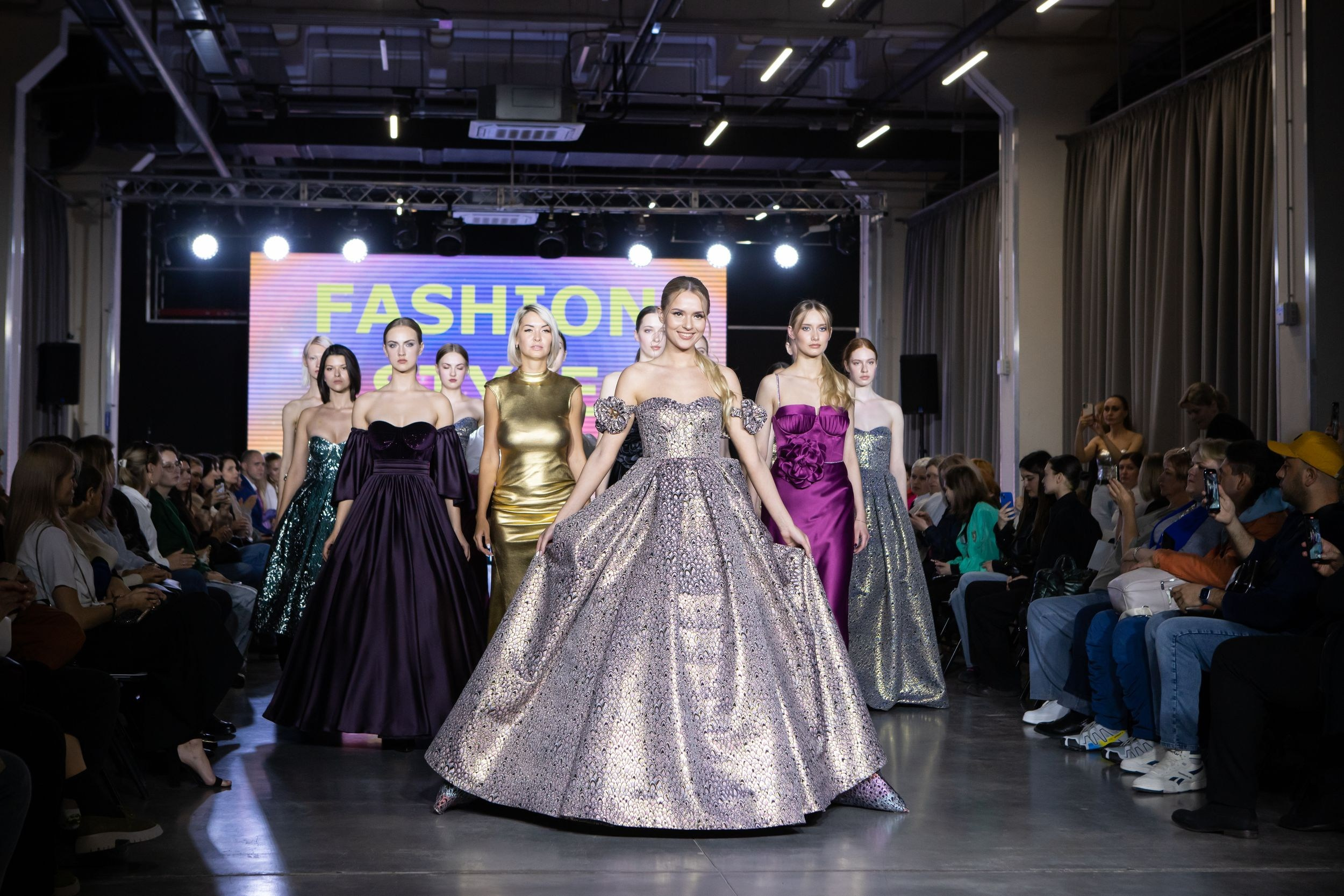 Фестиваль моды и красоты Fashion Style (11 мая 2024). Репортажный фотограф Алексей Пирязев