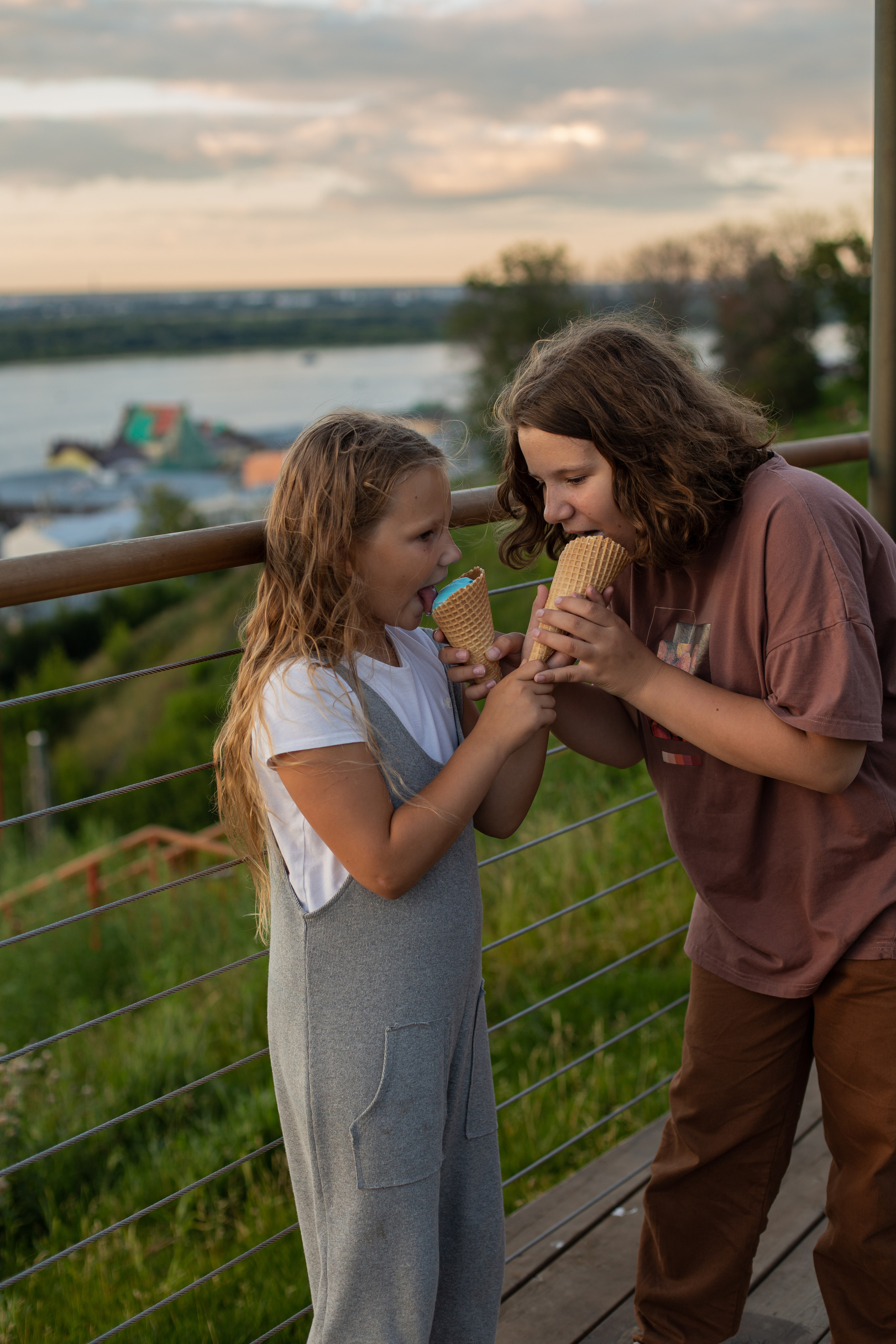 Ирина, Аврора и Рената в гостях в НН. Фотограф в Черногории — семейная фотосессия с детьми, лавстори,