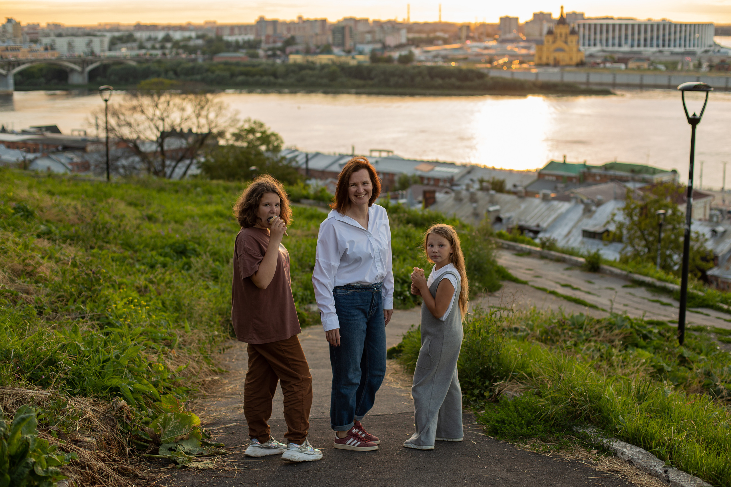Ирина, Аврора и Рената в гостях в НН. Фотограф в Черногории — семейная фотосессия с детьми, лавстори,