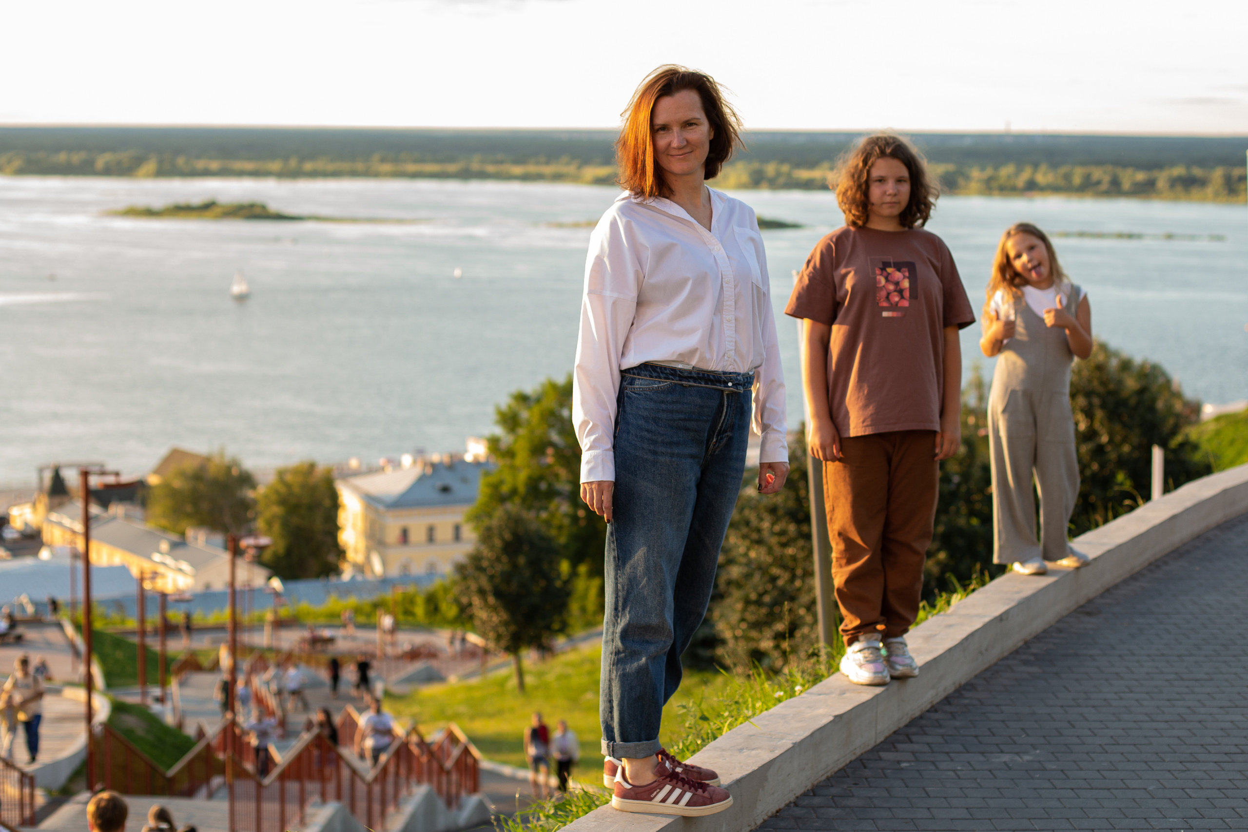 Ирина, Аврора и Рената в гостях в НН. Фотограф в Черногории — семейная фотосессия с детьми, лавстори,