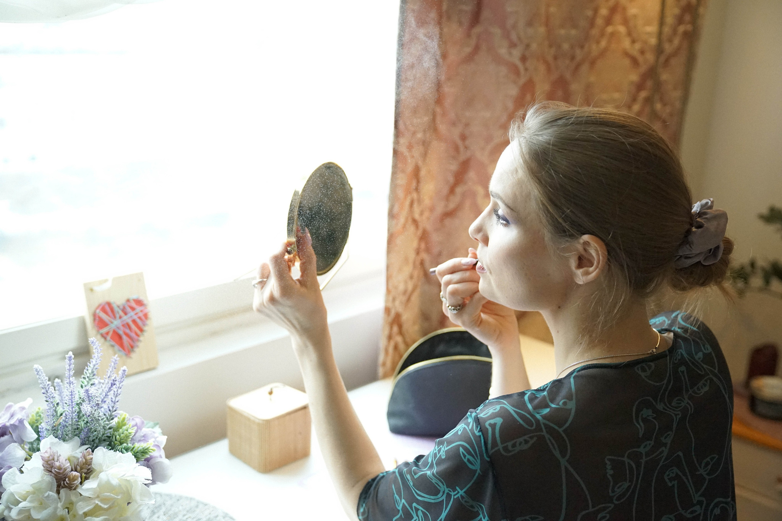 Anna. Lifestyle photographer Turku. I catch emotions in the frame