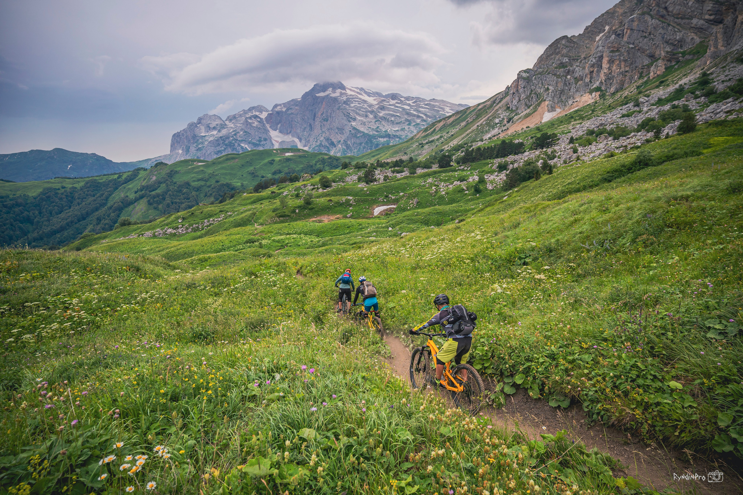 Велотур Велотридцатка 13 июля 2024 Ковальтур. Репортажный фотограф в Краснодаре Рындин Дмитрий