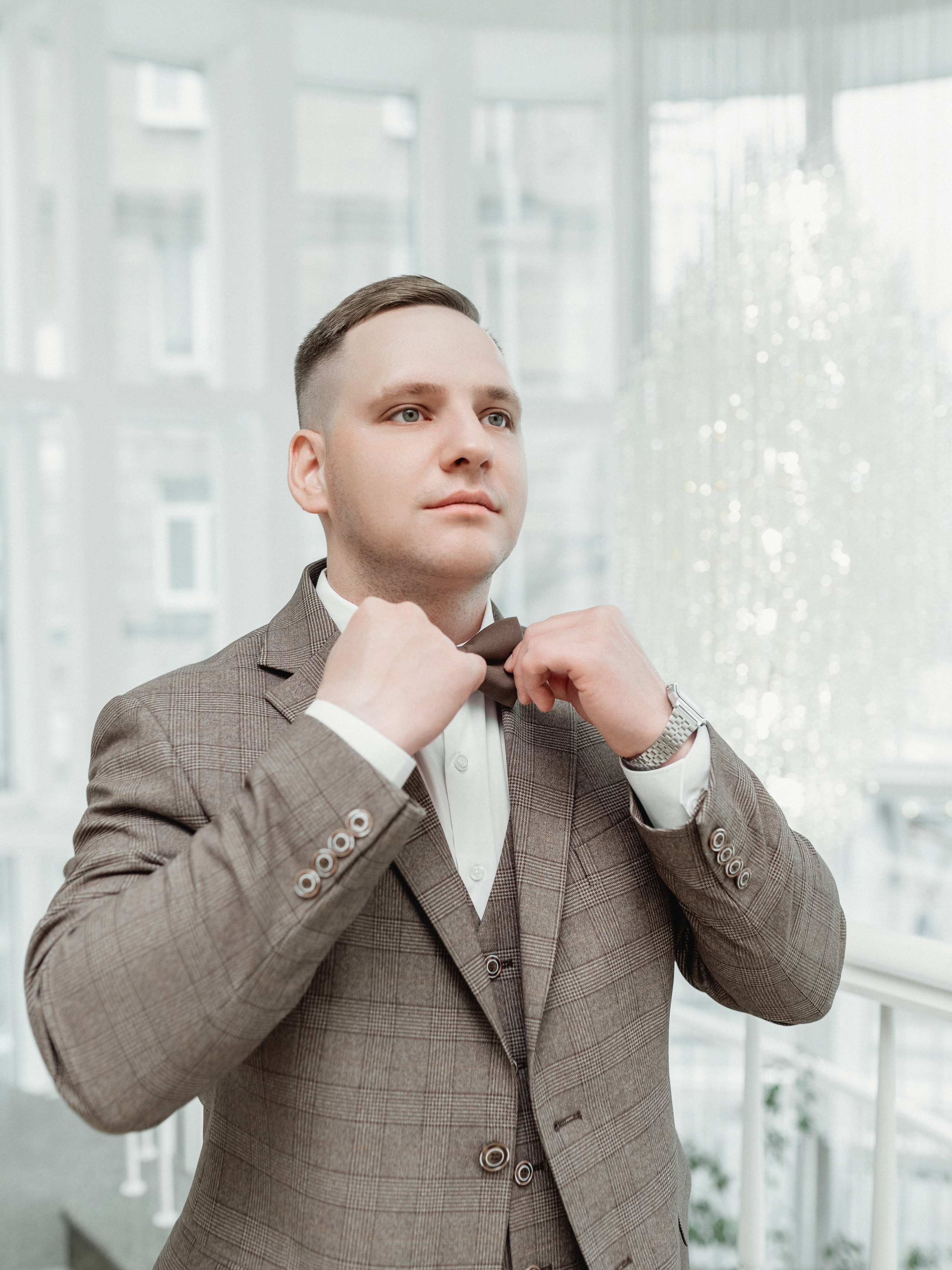 Свадебный фотограф в Центральном Загсе, Новосибирск | Яна Иванова. Семейный и свадебный фотограф в Новосибирске Иванова Яна