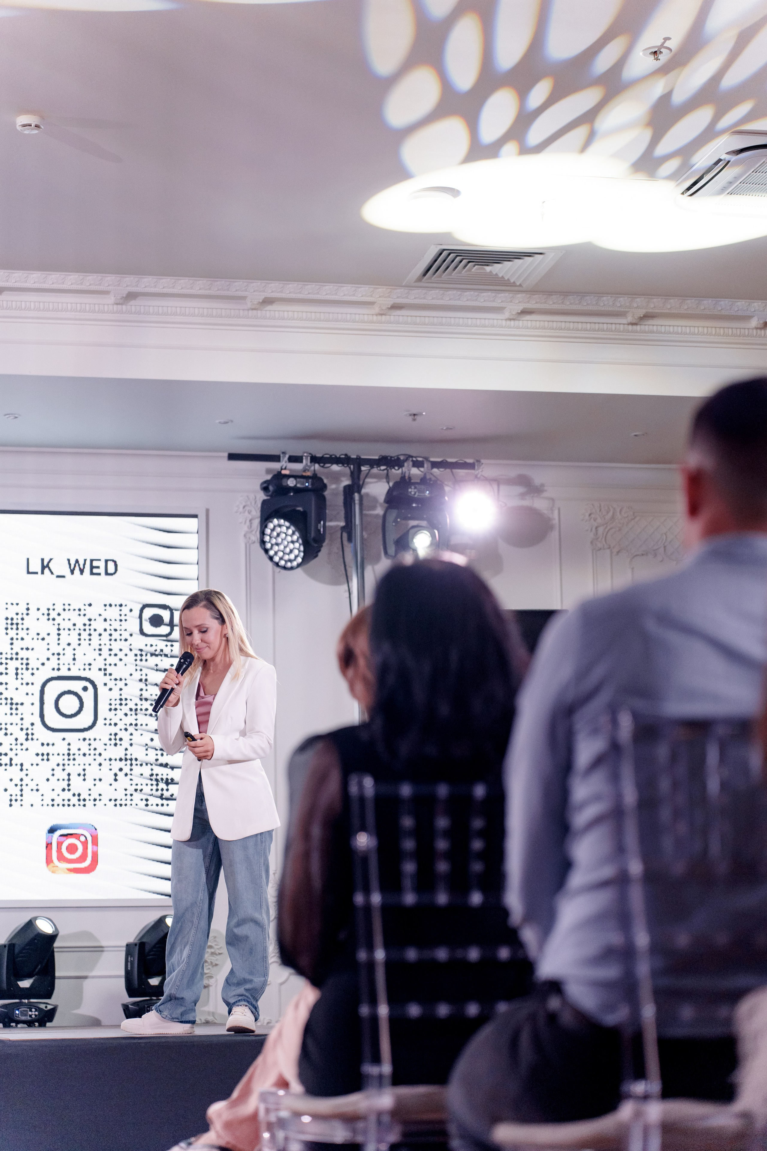 Выставка свадебных специалистов «Свадьба на 1000%». Свадебный фотограф в Санкт-Петербурге