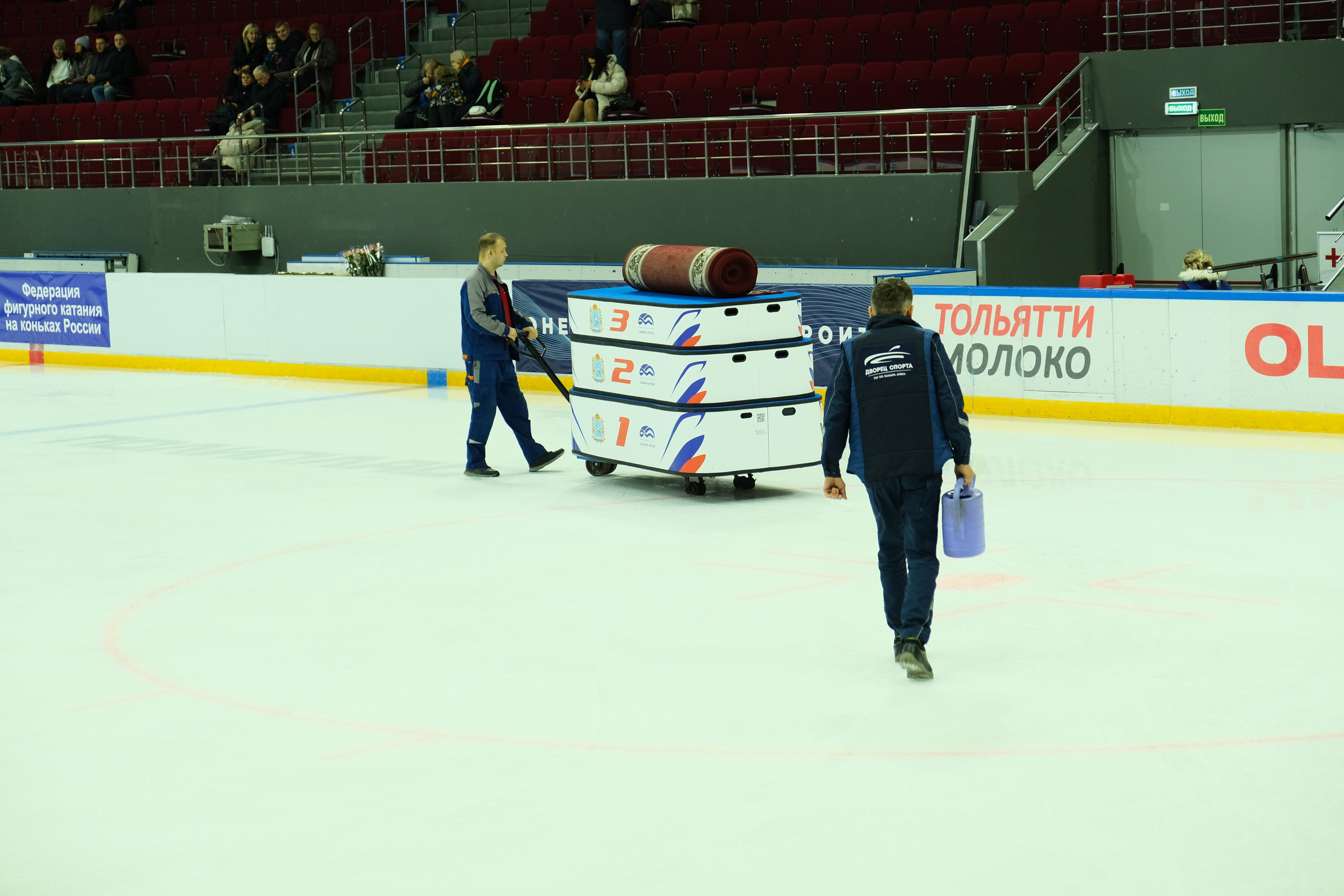 «Самарочка» этап кубка России по синхронному фигурному катанию. Александр Носов. Портретный и репортажный фотограф в Самаре