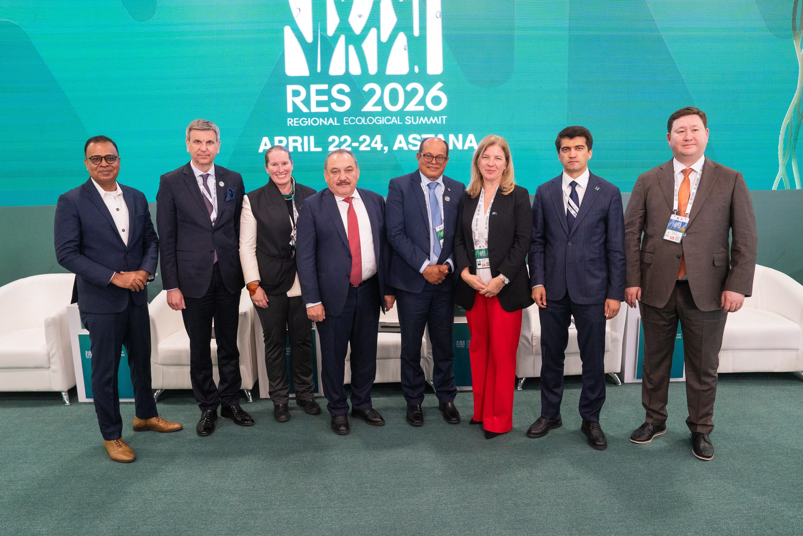 RES2026. Здравствуйте Меня зовут Берден Ансар, Я профессиональный фотограф