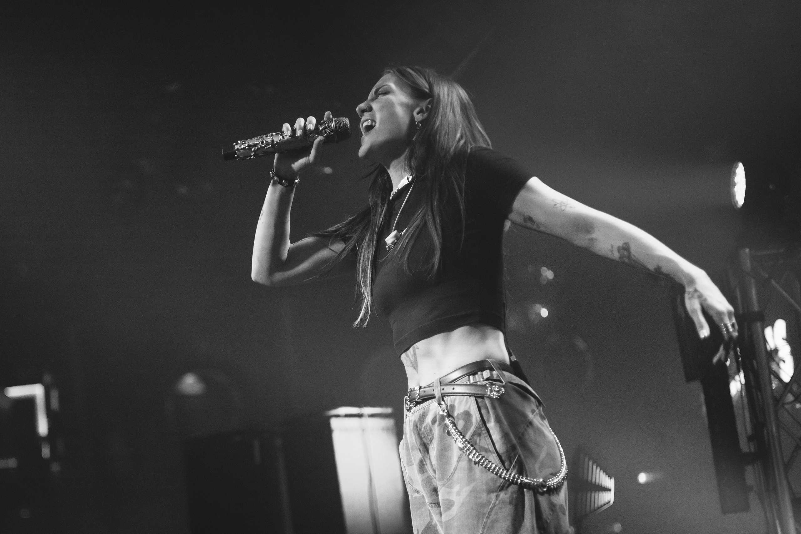 Mary Gu в Красноярске. Фотограф Красноярск съемки лавстори, фотосессия в студии, портретная съемка, творческие фотосессии