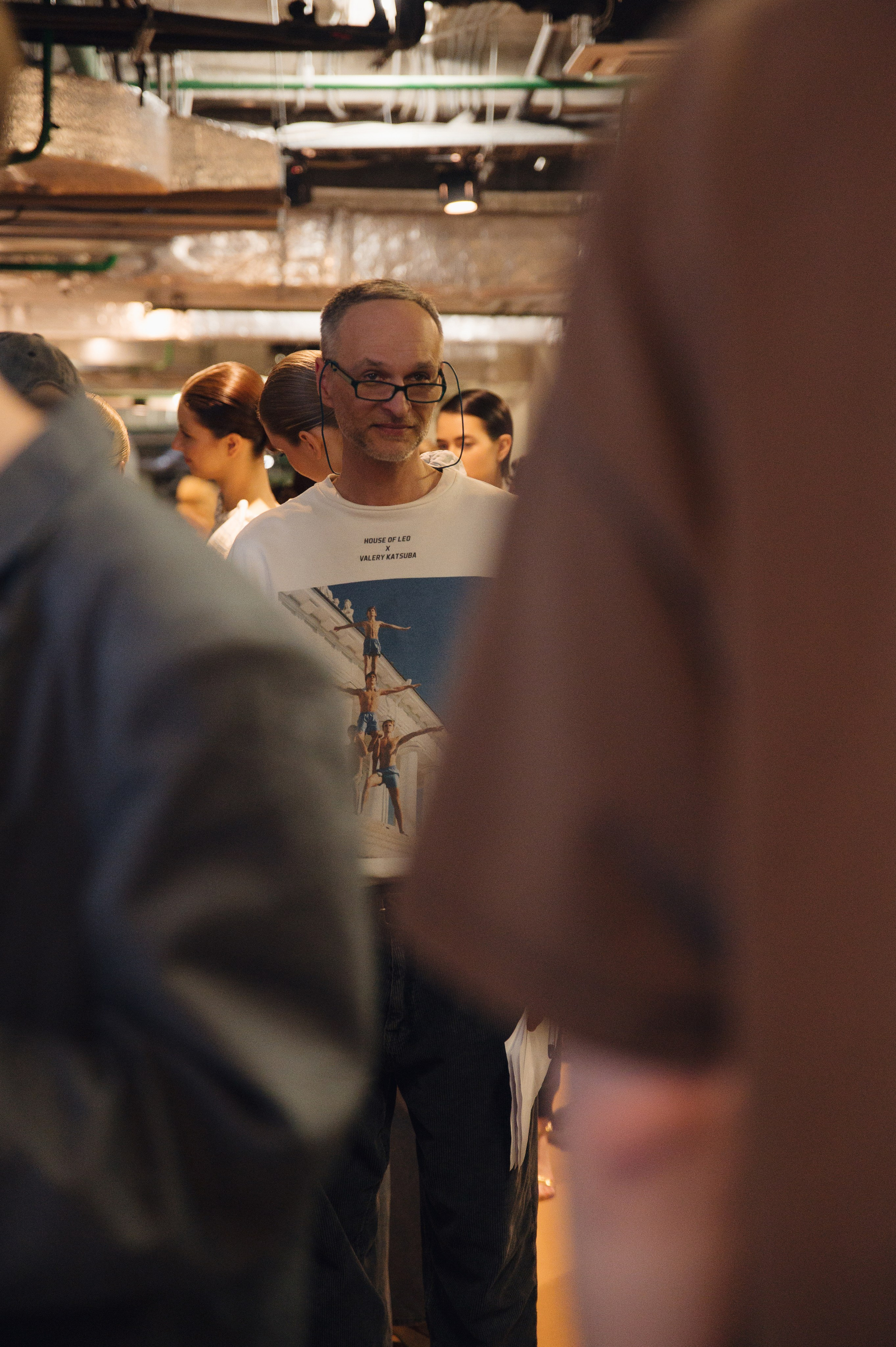 Бекстейдж показа «Новые Имена» собака.ru|ДЛТ. Портретный и репортажный фотограф в Санкт-Петербурге